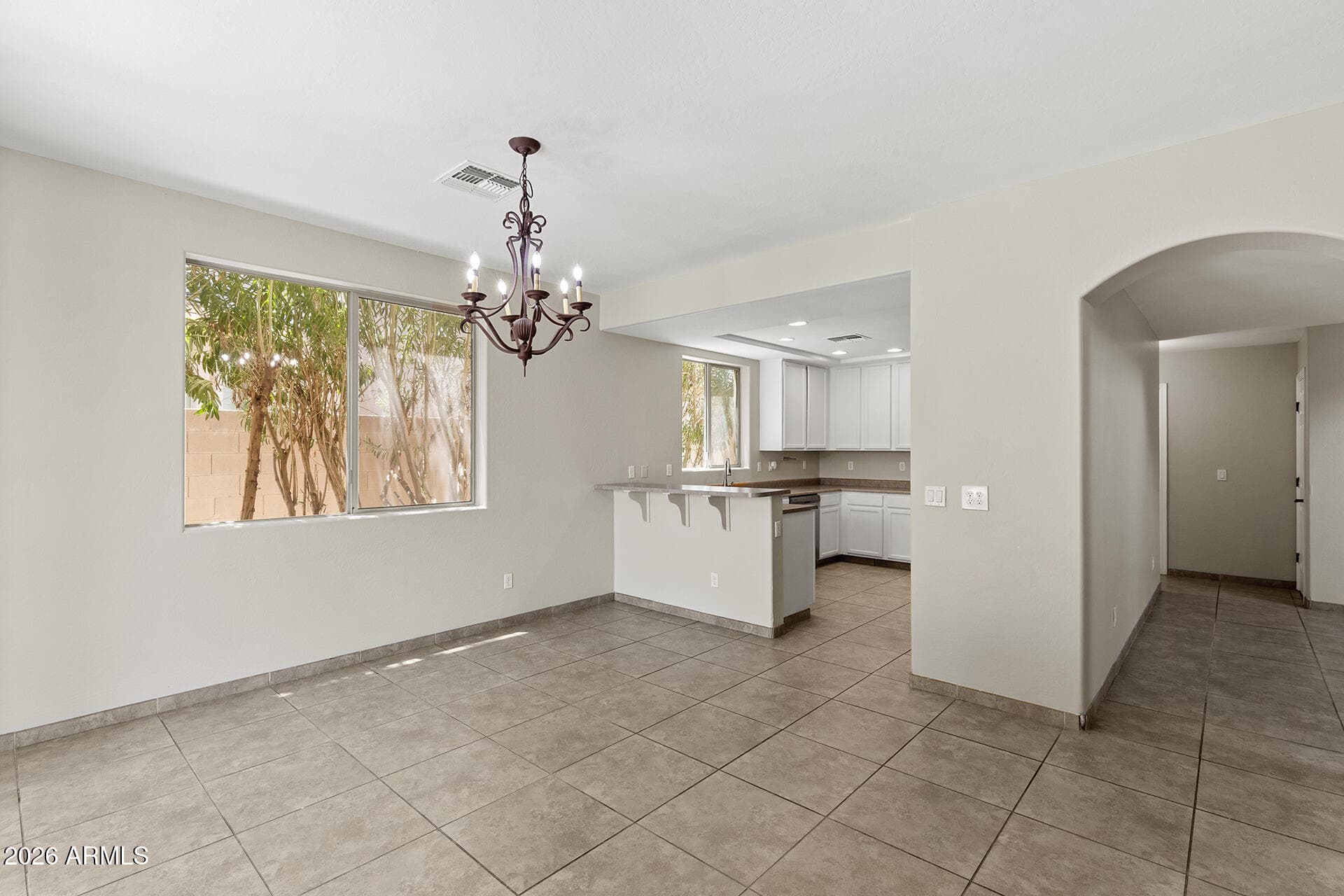 32933 N DOUBLE BAR Road, San Tan Valley, AZ 85144 — photo 12 of 57