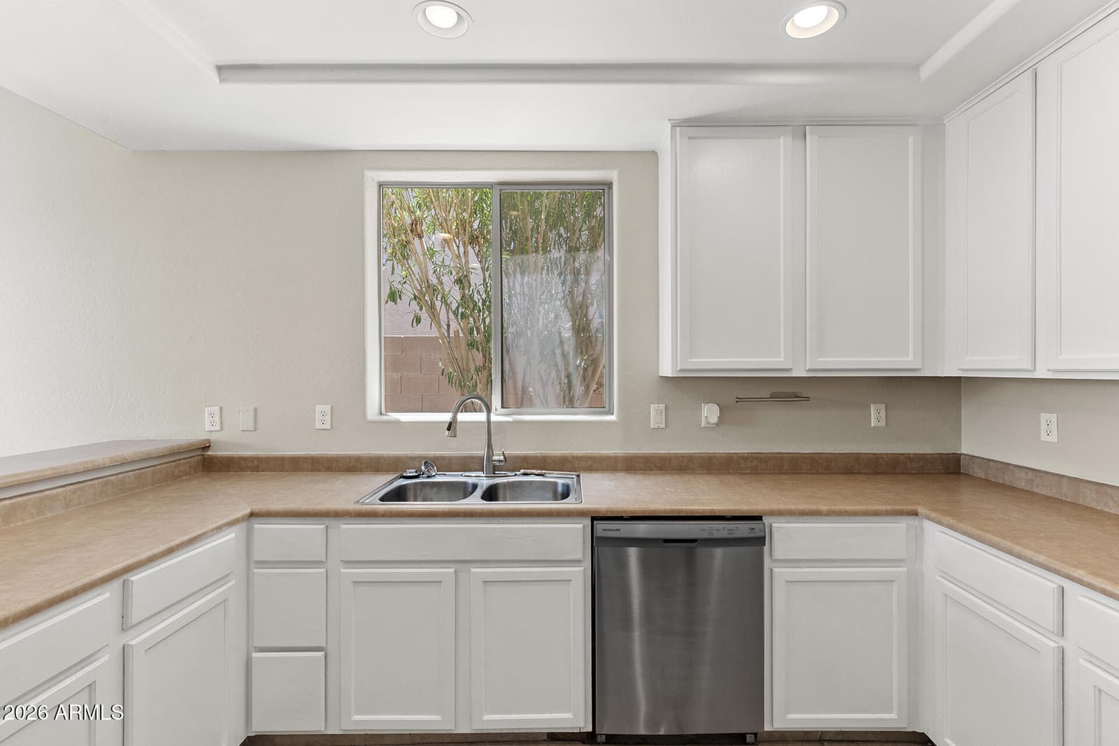 32933 N DOUBLE BAR Road, San Tan Valley, AZ 85144 — photo 20 of 57