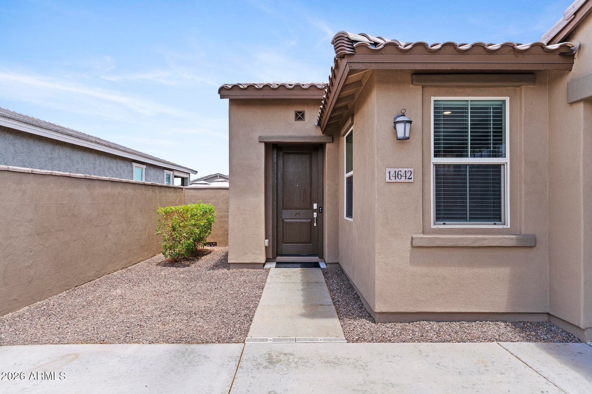 14642 W CHARTER OAK Road, Surprise, AZ 85379 — photo 4 of 38