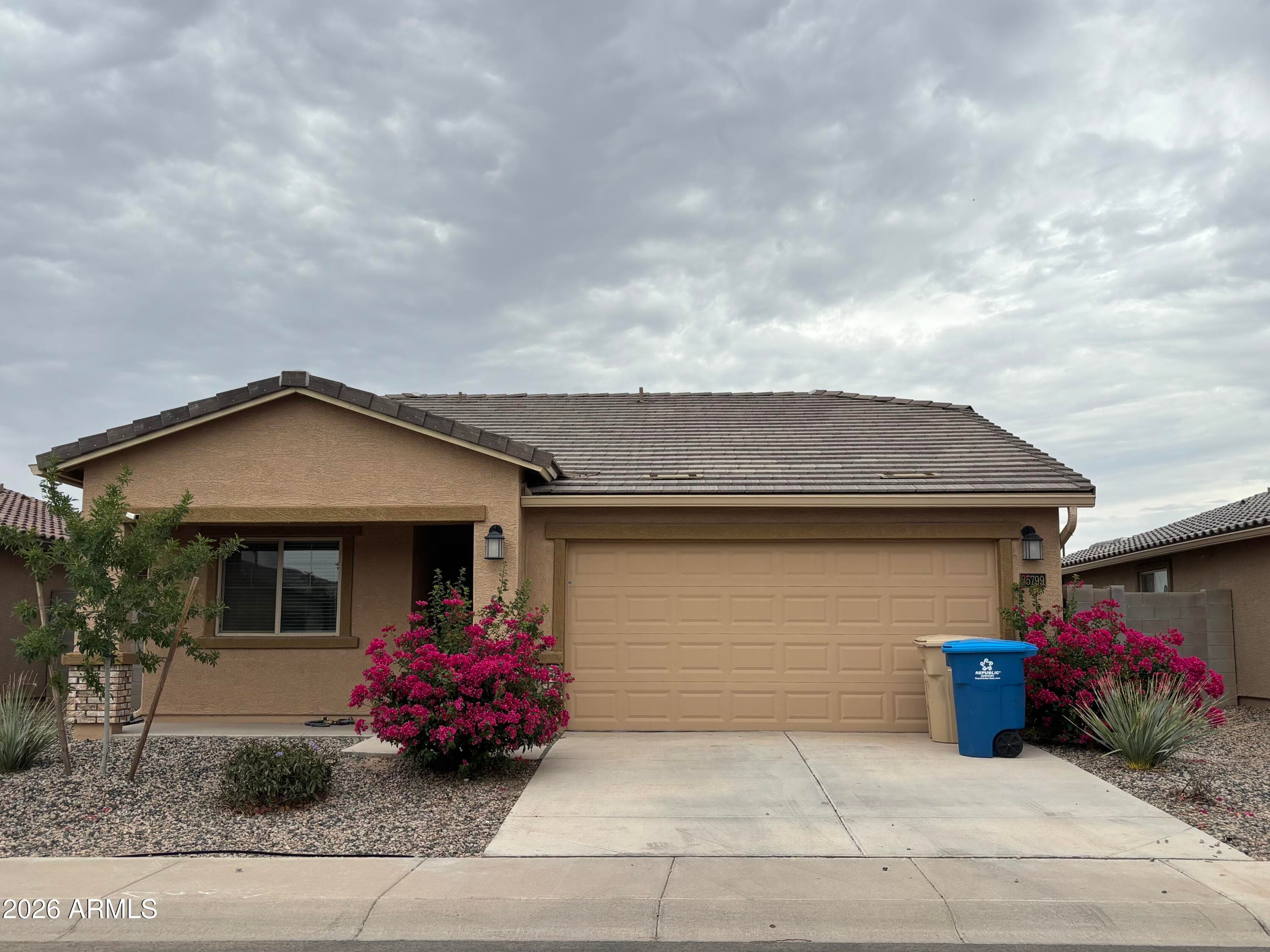 25799 W ALLEN Street, Buckeye, AZ 85326 — photo 2 of 32