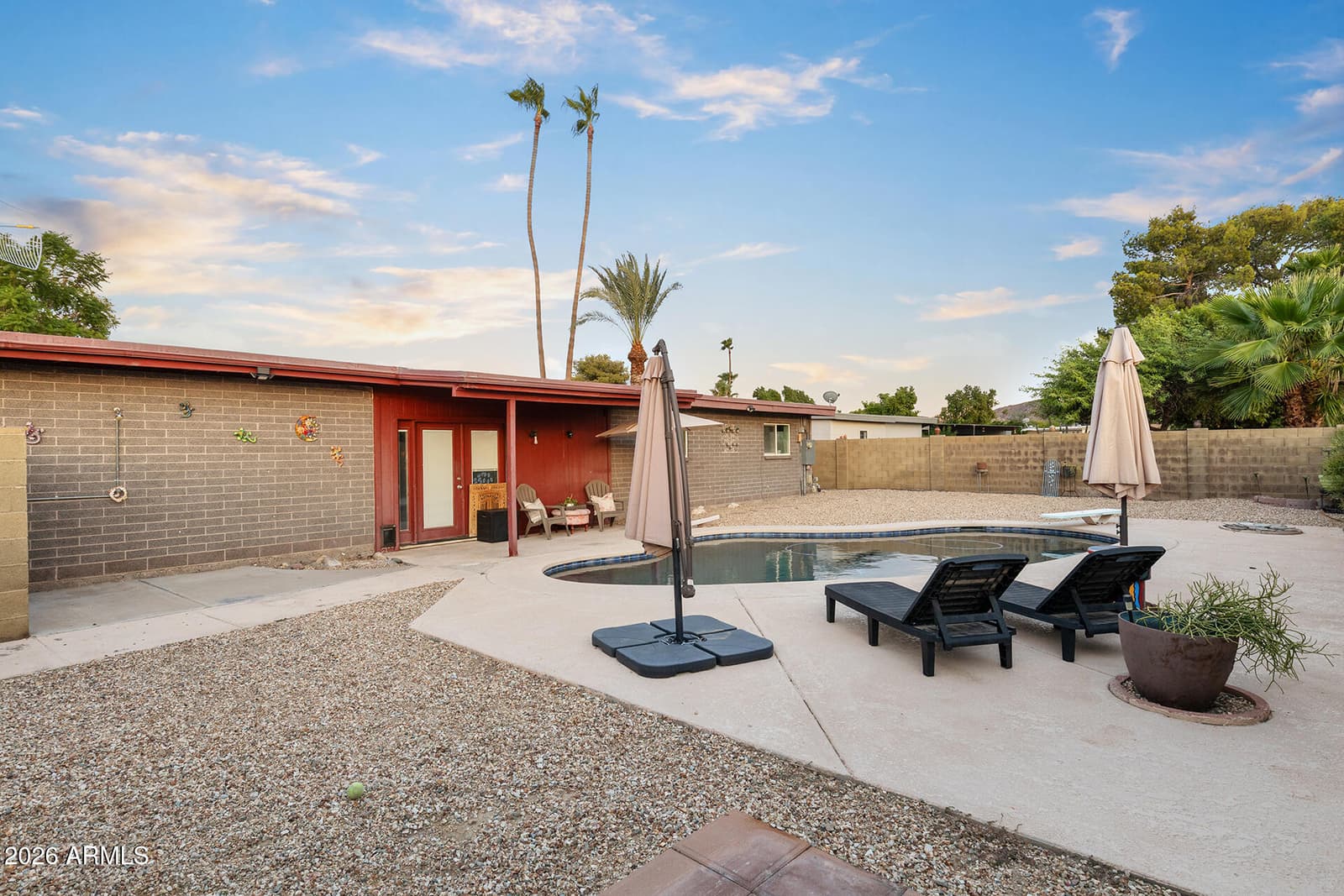 11030 N 33RD Place, Phoenix, AZ 85028 — photo 31 of 41