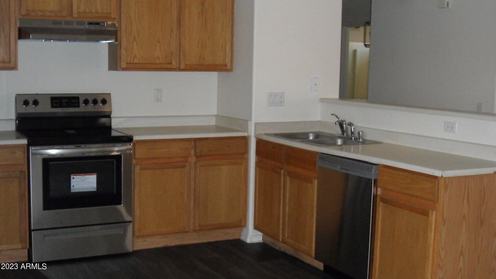 15198 W POLK Street, Goodyear, AZ 85338 — photo 5 of 14
