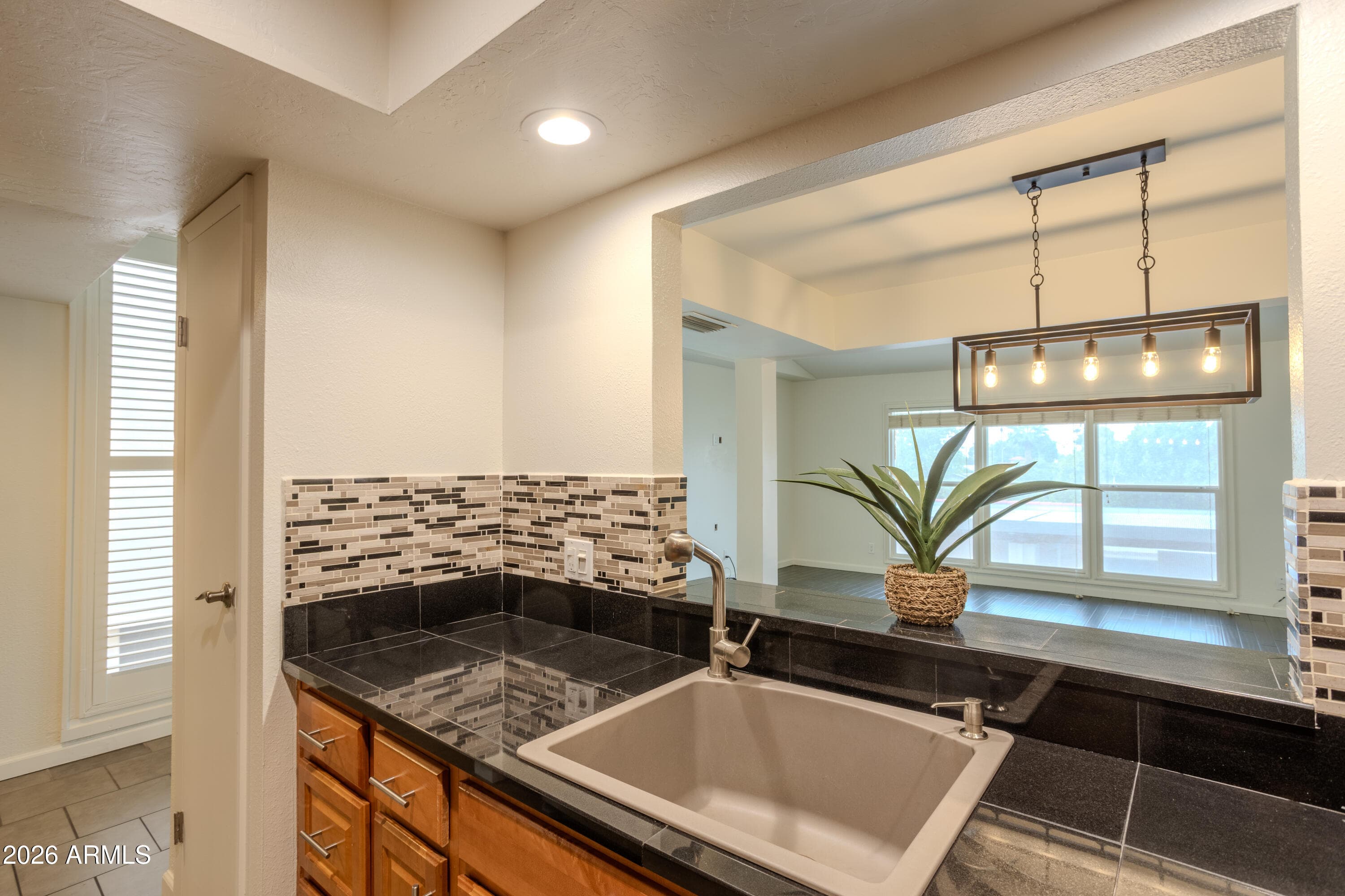 7920 E Arlington Road Unit 6, Scottsdale, AZ 85250 — photo 10 of 32