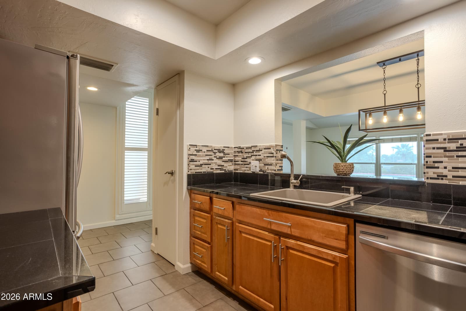 7920 E Arlington Road Unit 6, Scottsdale, AZ 85250 — photo 9 of 32