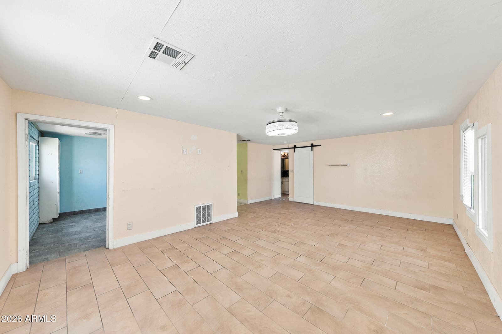 2922 E KINGS Avenue, Phoenix, AZ 85032 — photo 43 of 63