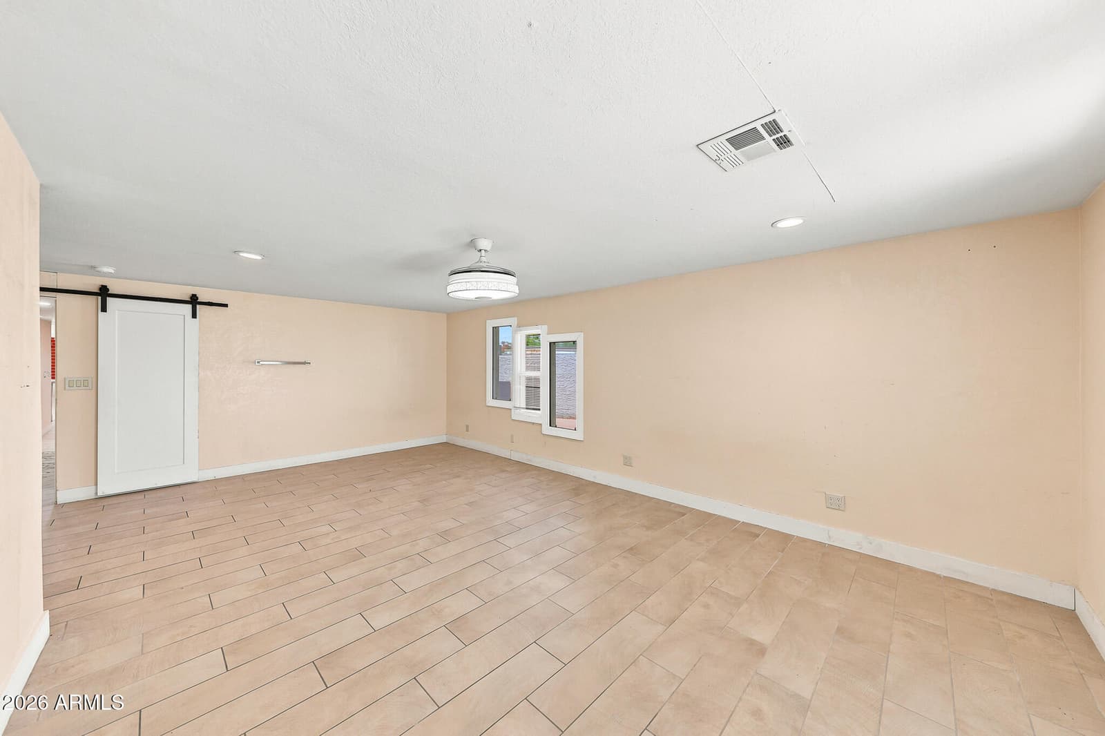 2922 E KINGS Avenue, Phoenix, AZ 85032 — photo 44 of 63
