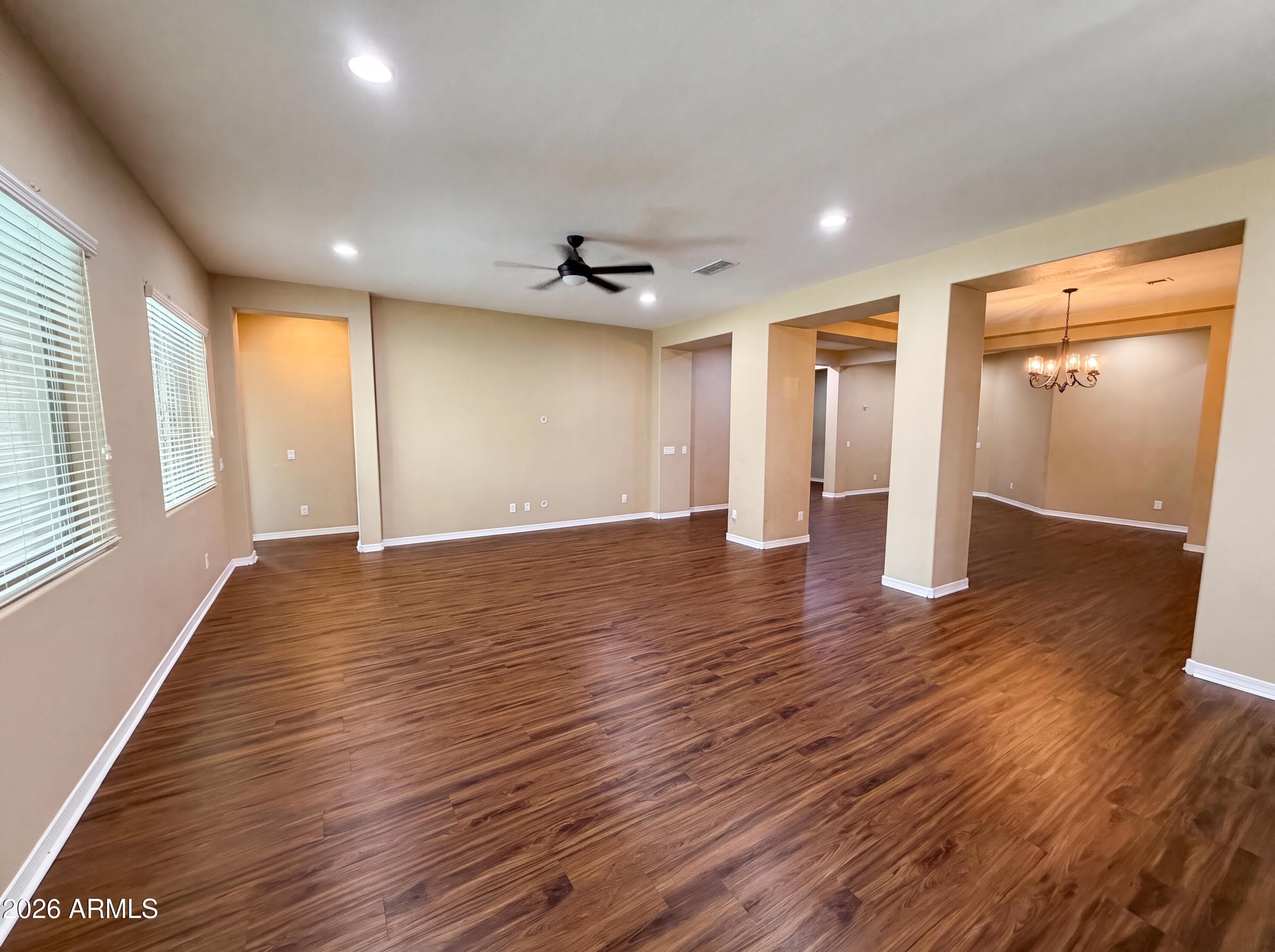 18136 W DEVONSHIRE Avenue, Goodyear, AZ 85395 — photo 10 of 38