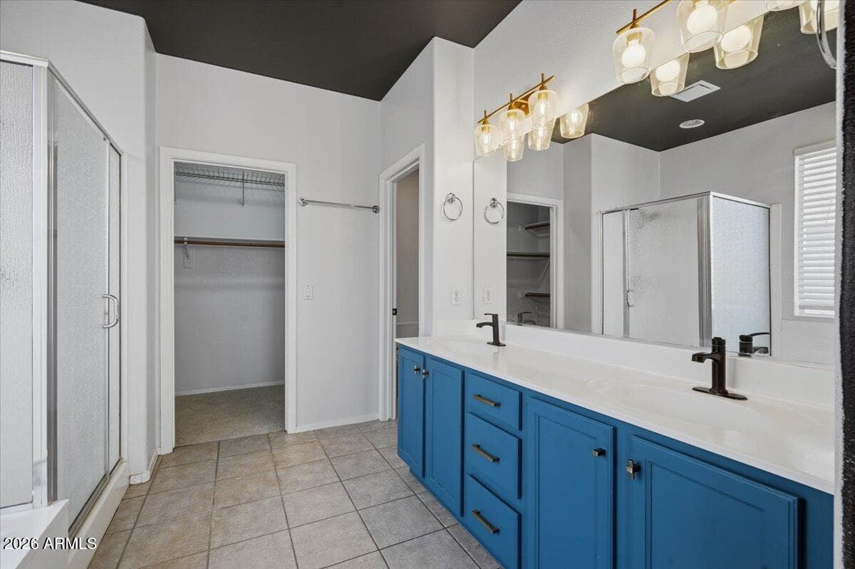 2791 E CARLA VISTA Drive, Chandler, AZ 85225 — photo 15 of 37
