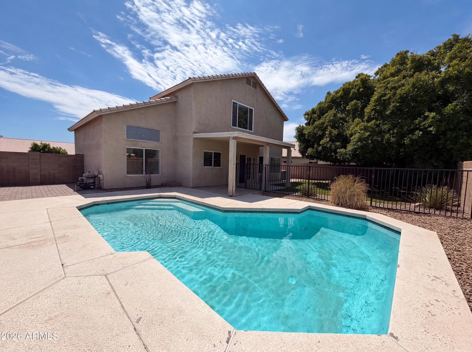 8274 S STEPHANIE Lane, Tempe, AZ 85284 — photo 5 of 28