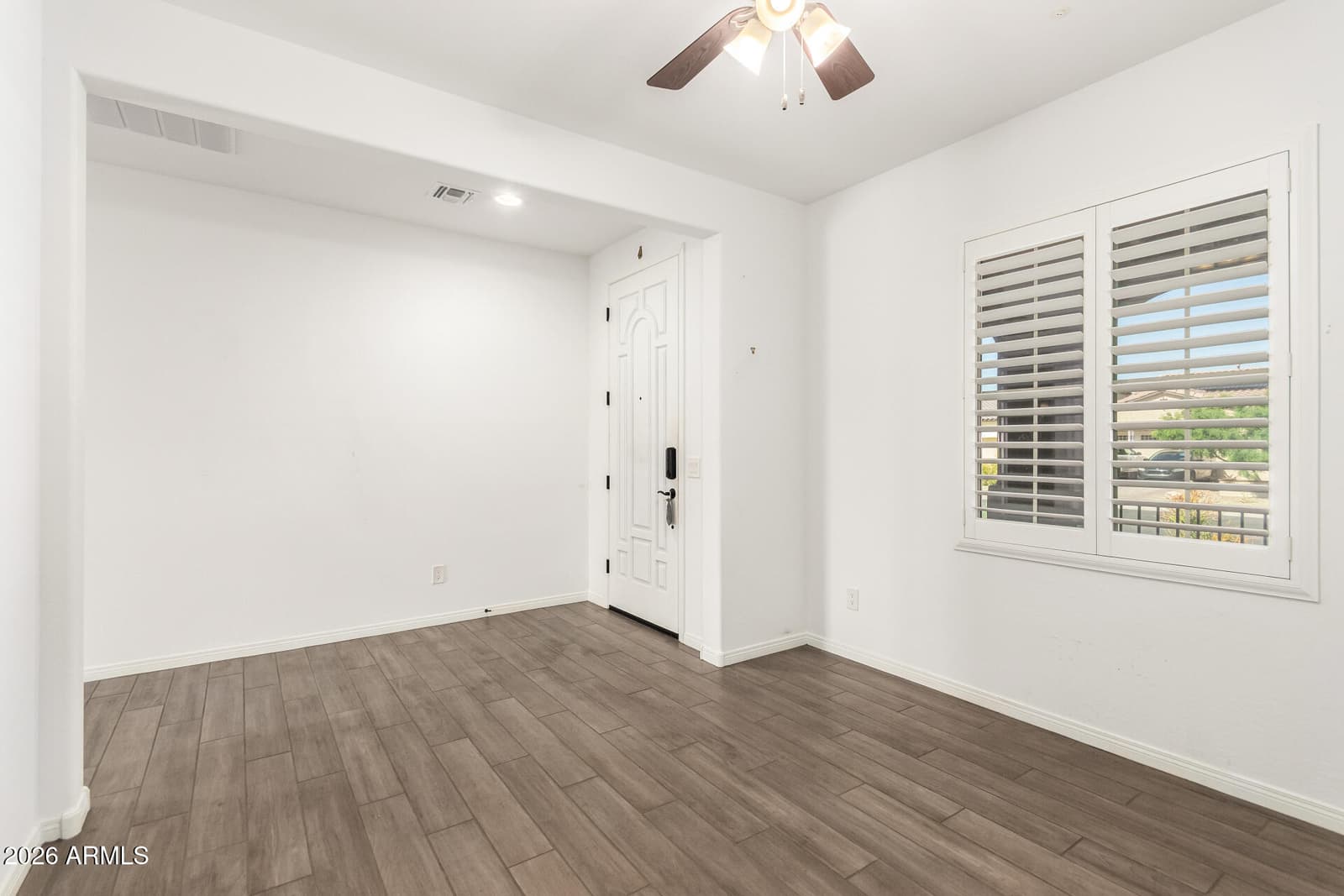 17987 W REDWOOD Lane, Goodyear, AZ 85338 — photo 4 of 47