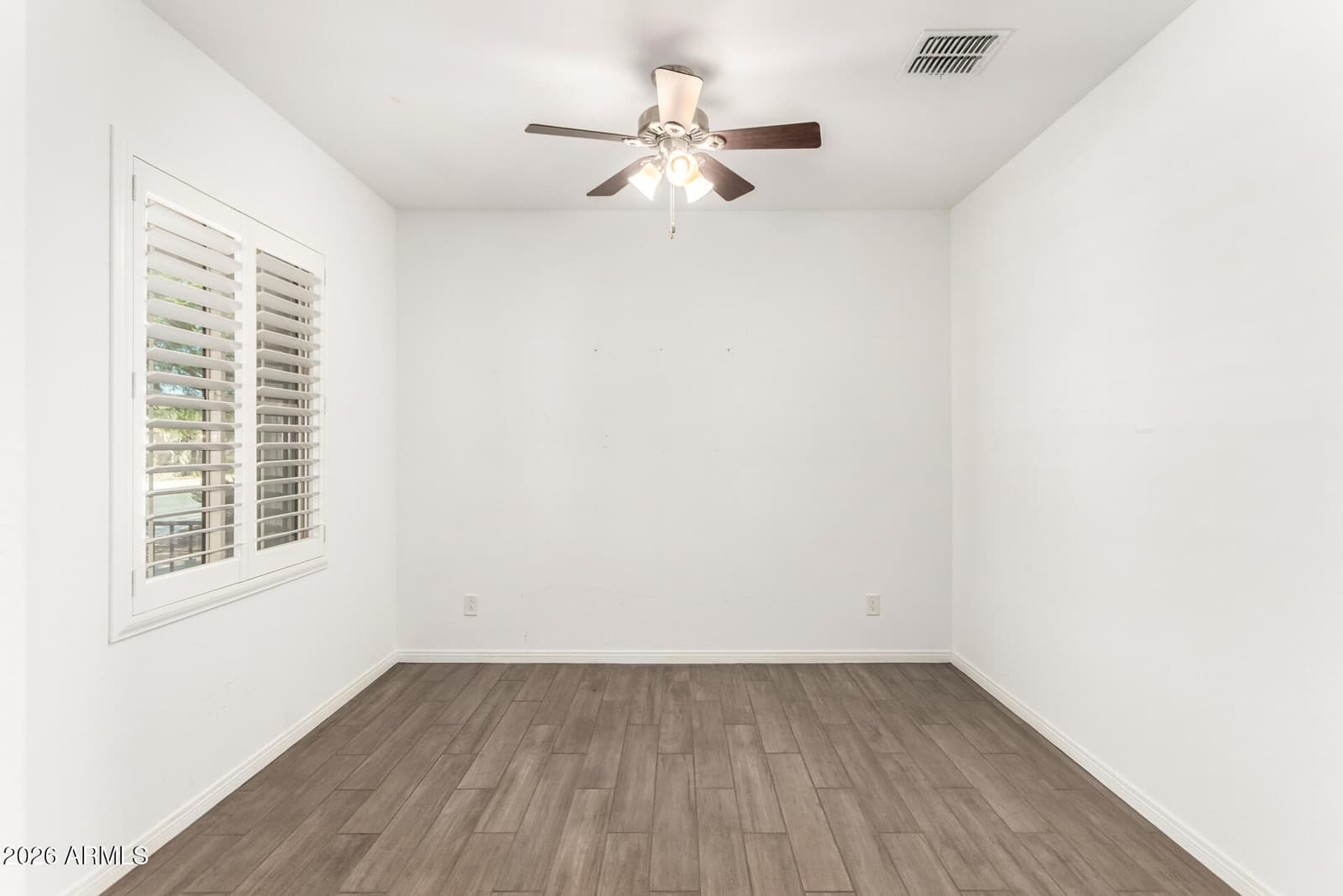 17987 W REDWOOD Lane, Goodyear, AZ 85338 — photo 7 of 47