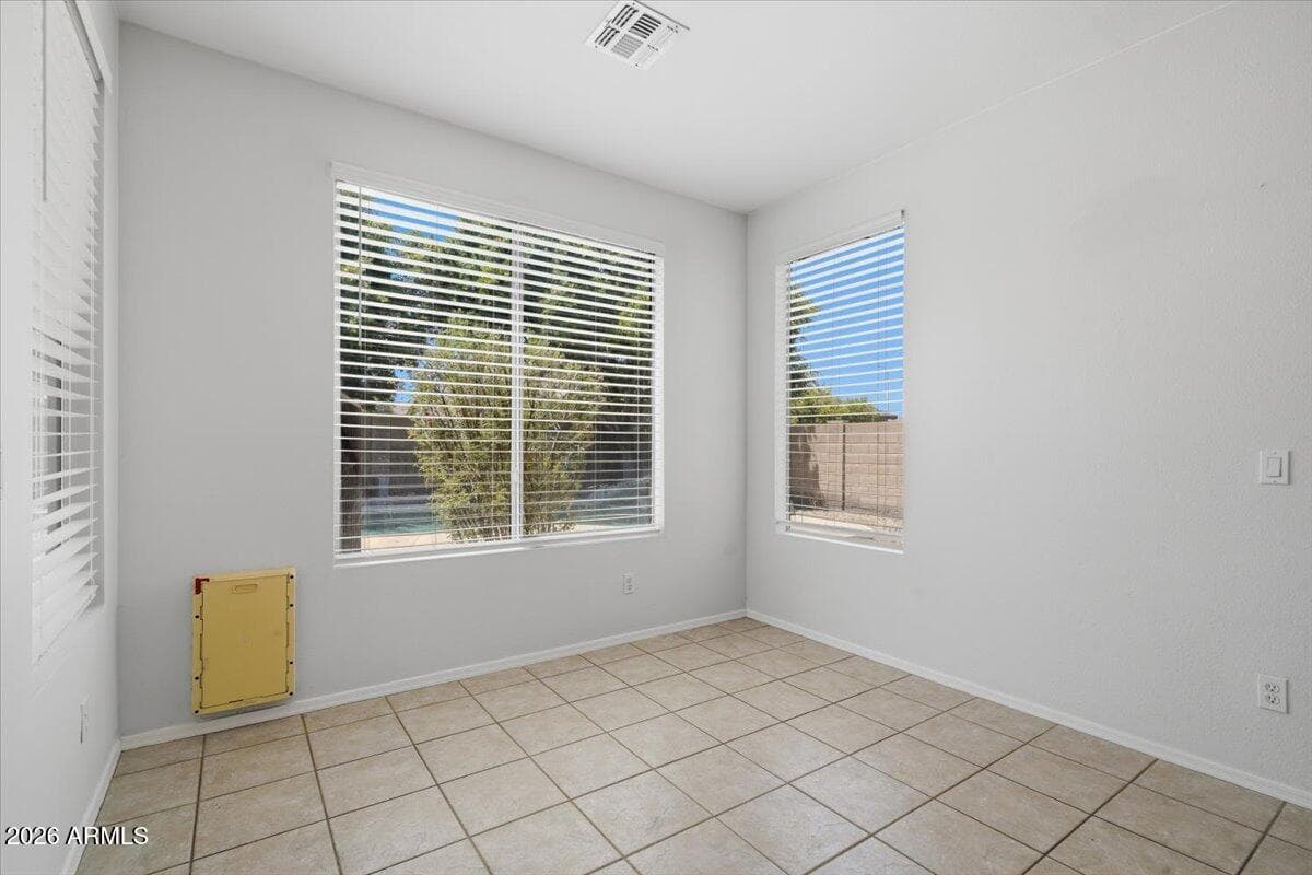 2791 E CARLA VISTA Drive, Chandler, AZ 85225 — photo 28 of 37