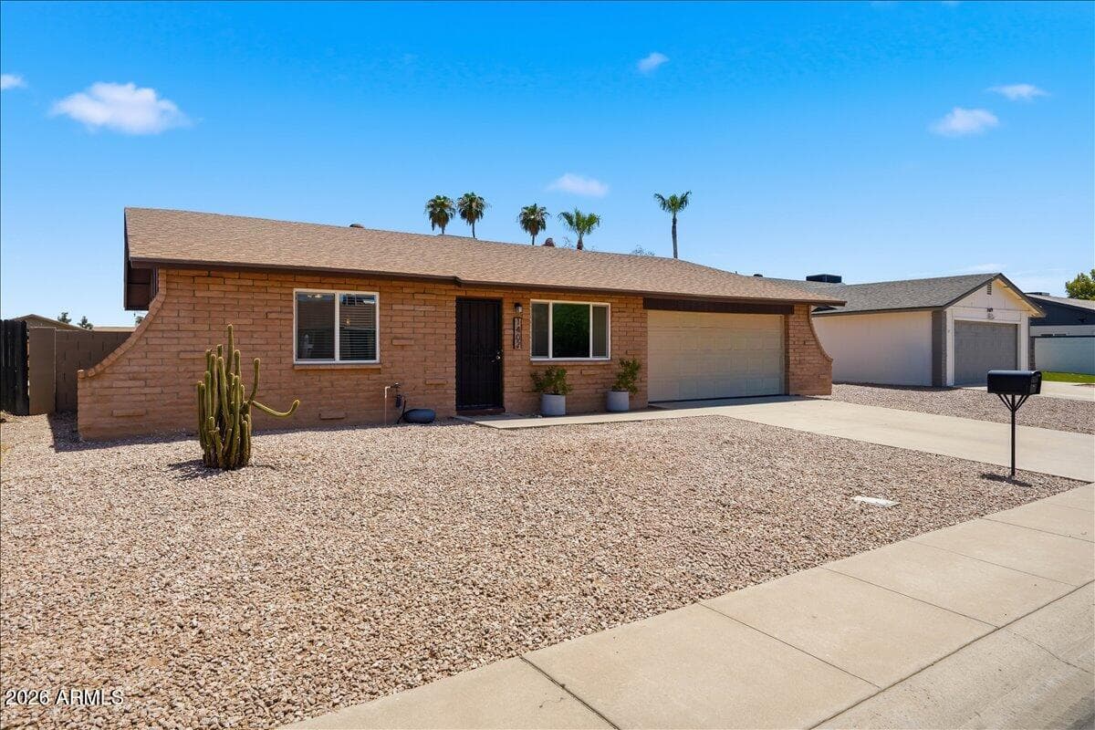 1407 W ROSAL Place, Chandler, AZ 85224