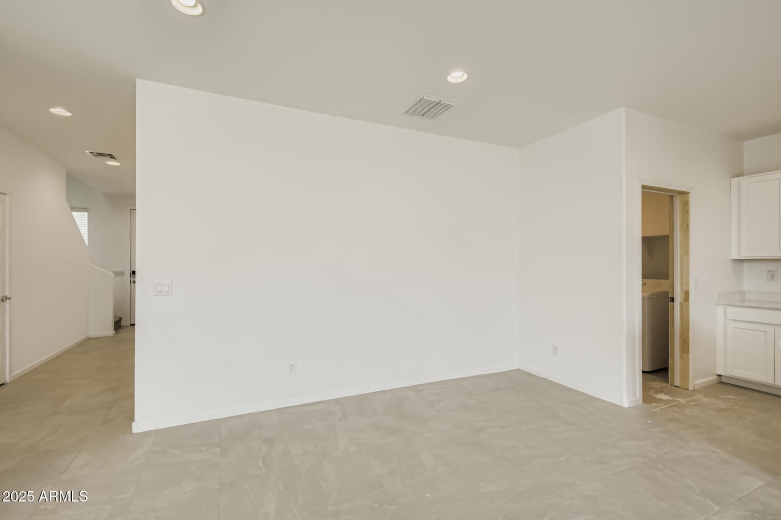 9731 W WELDON Avenue, Phoenix, AZ 85037 — photo 7 of 33