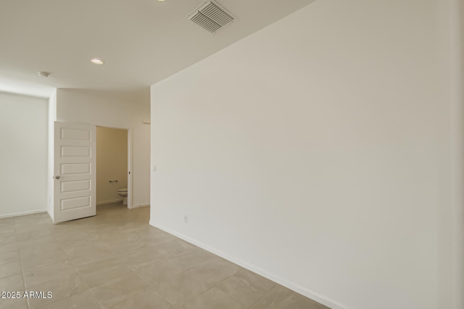 9731 W WELDON Avenue, Phoenix, AZ 85037 — photo 8 of 33