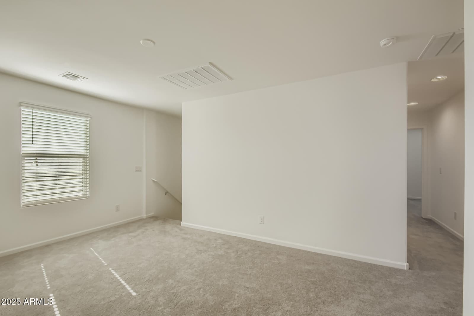 9731 W WELDON Avenue, Phoenix, AZ 85037 — photo 12 of 33