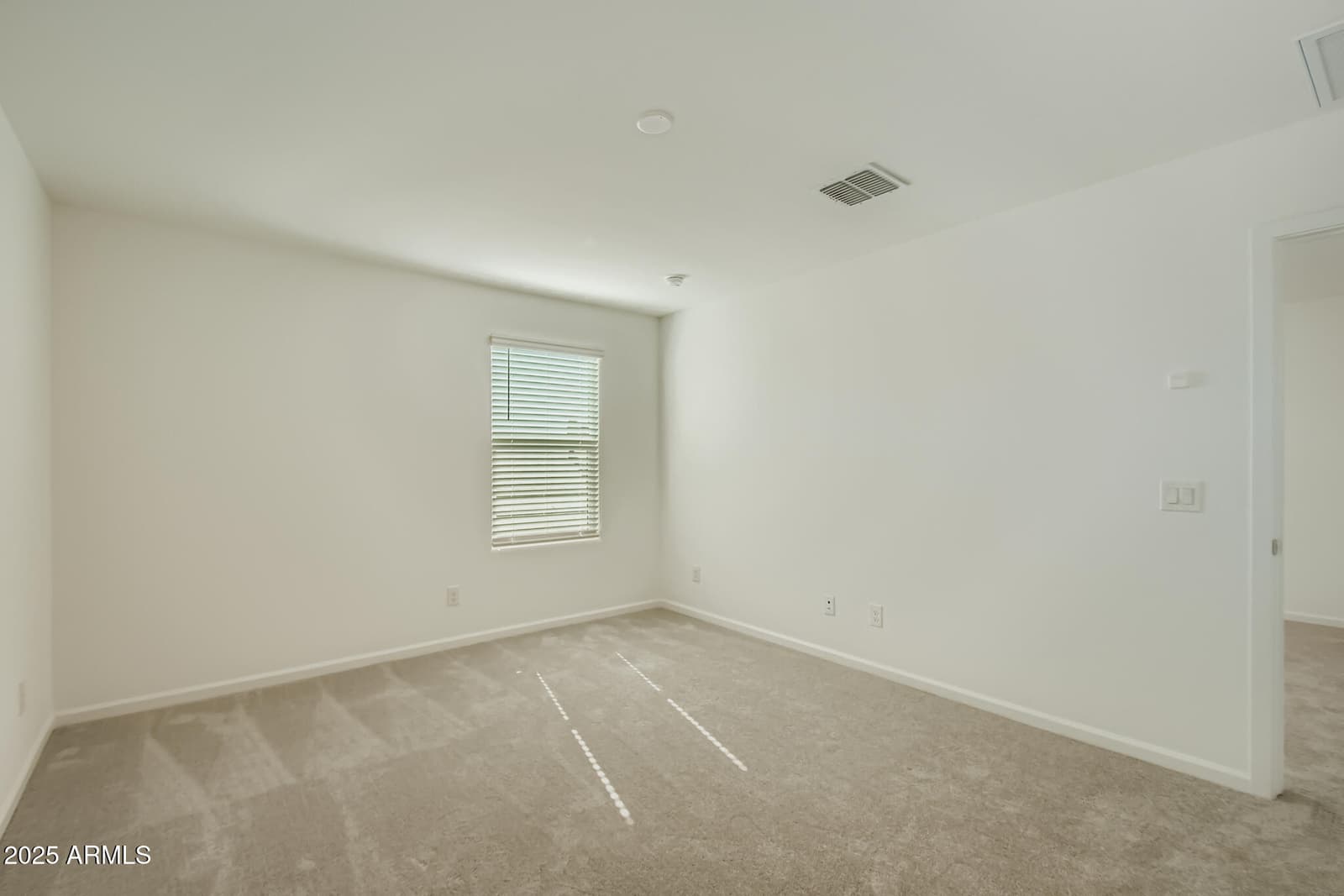 9731 W WELDON Avenue, Phoenix, AZ 85037 — photo 14 of 33