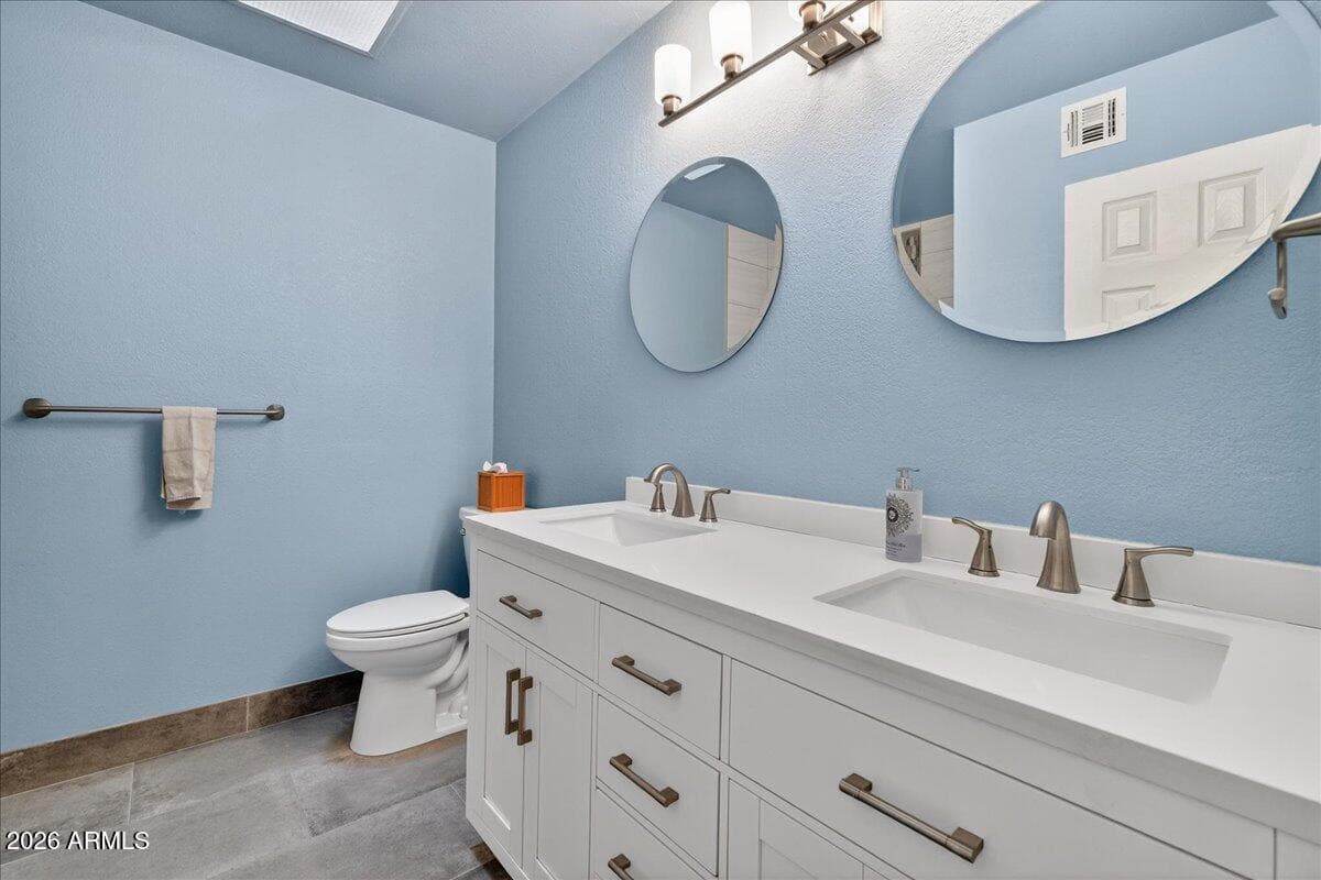8725 E JACKRABBIT Road, Scottsdale, AZ 85250 — photo 28 of 39