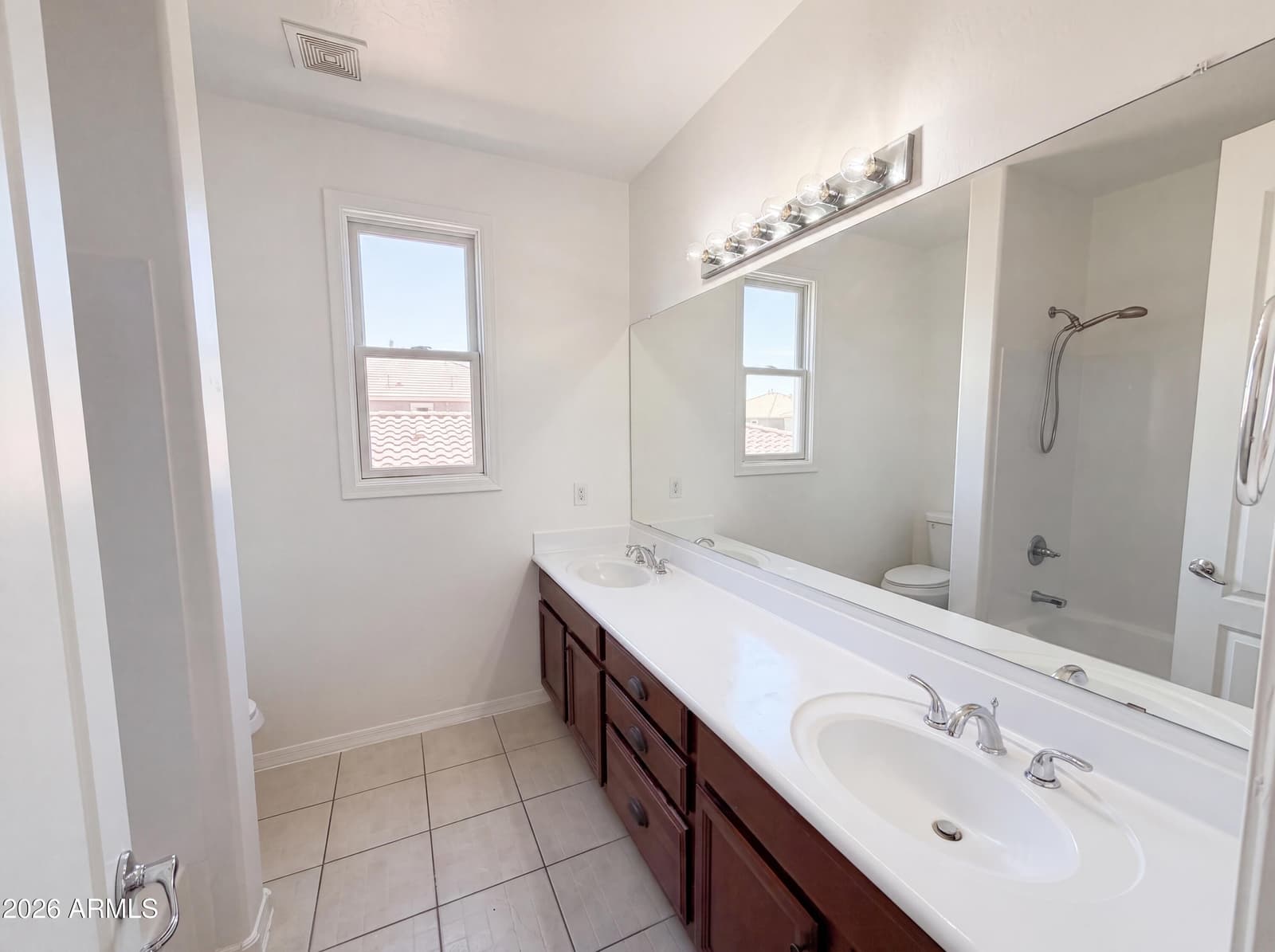 4118 W SAINT ANNE Avenue, Phoenix, AZ 85041 — photo 33 of 44