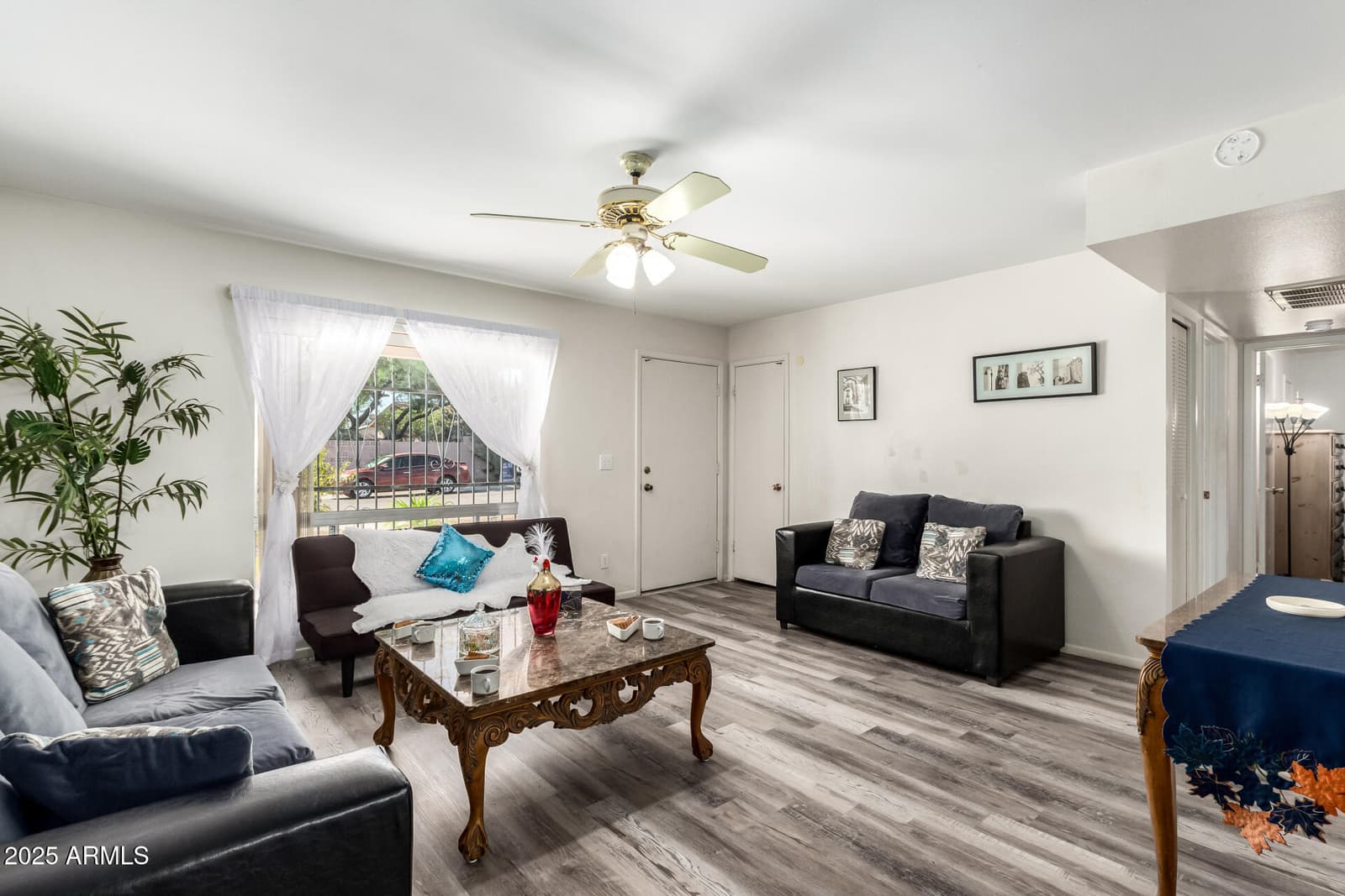 15618 N 21ST Street, Phoenix, AZ 85022 — photo 3 of 31