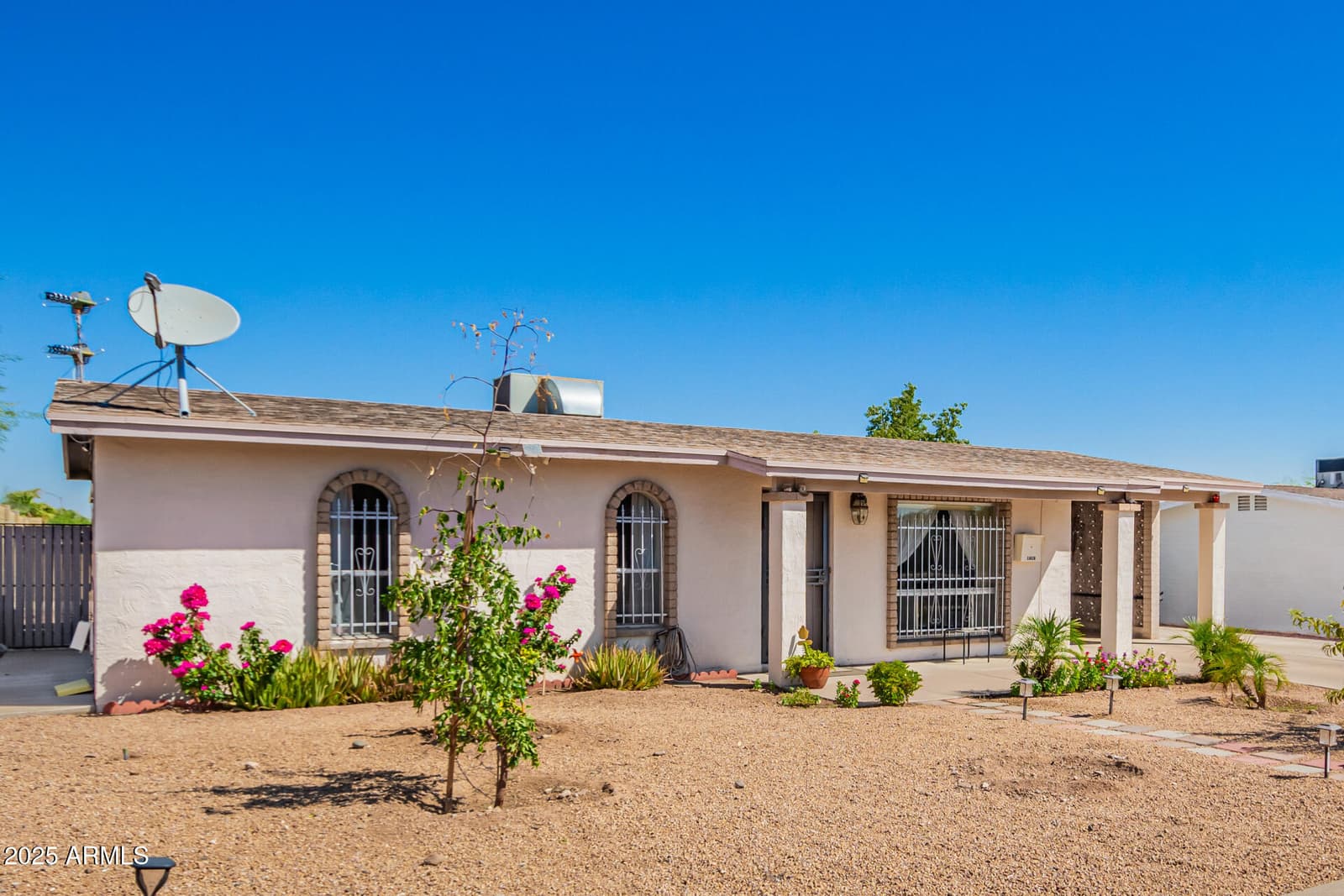 15618 N 21ST Street, Phoenix, AZ 85022 — photo 8 of 31