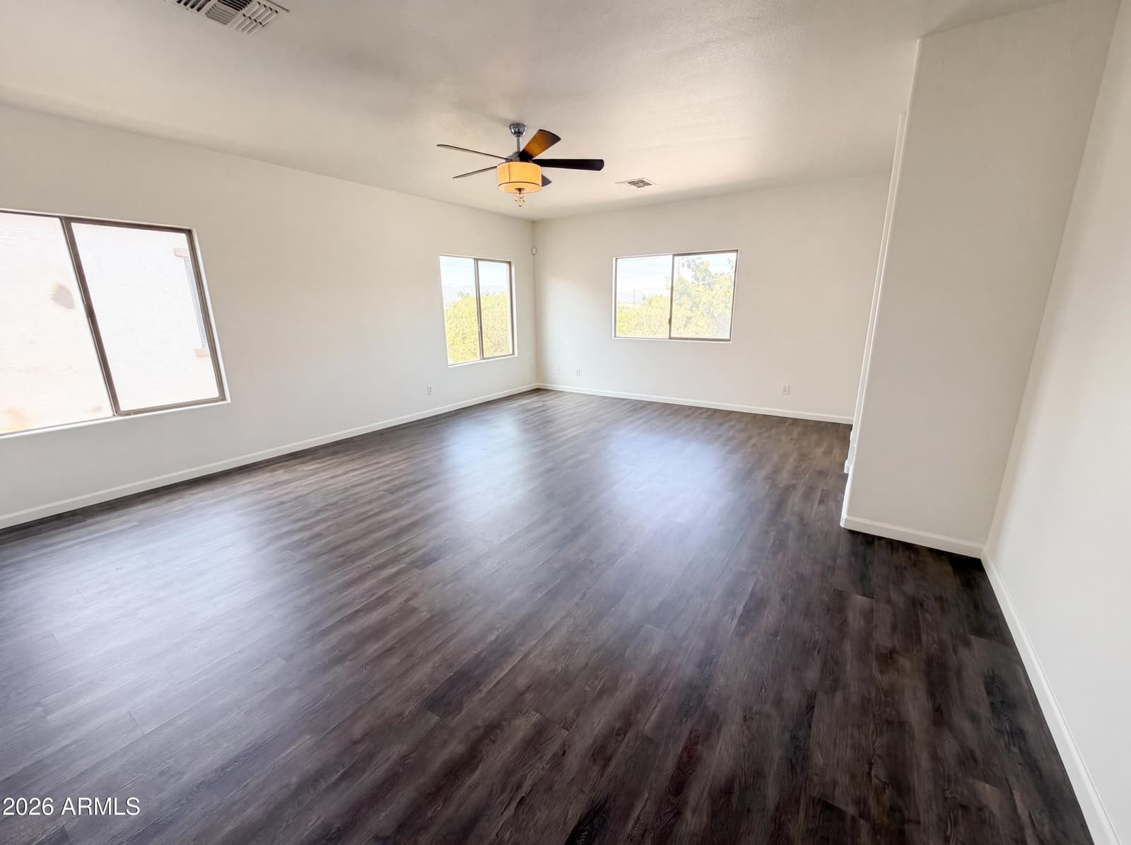 7428 S 15TH Drive, Phoenix, AZ 85041 — photo 15 of 37