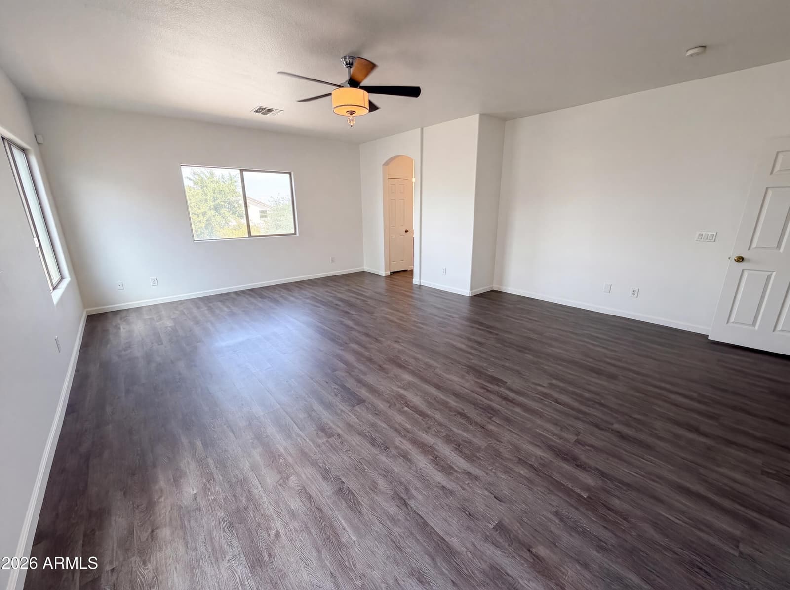 7428 S 15TH Drive, Phoenix, AZ 85041 — photo 16 of 37