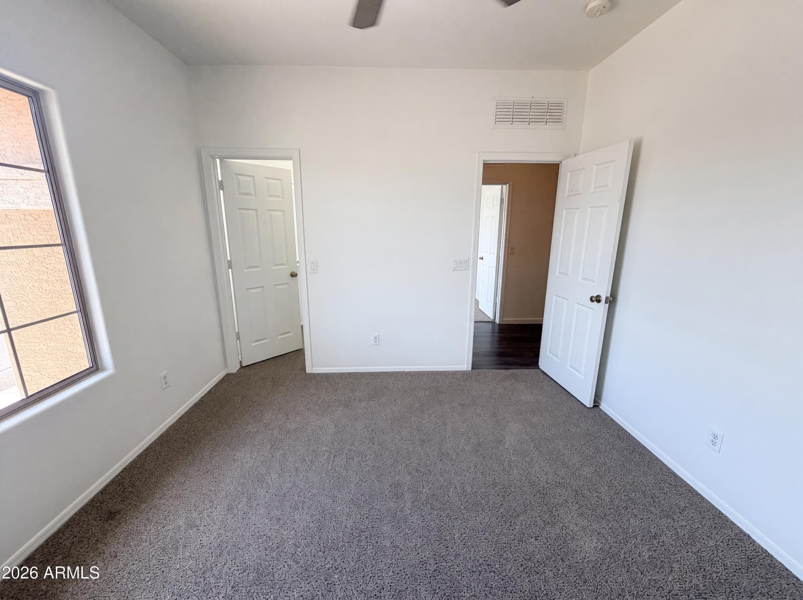 7428 S 15TH Drive, Phoenix, AZ 85041 — photo 24 of 37