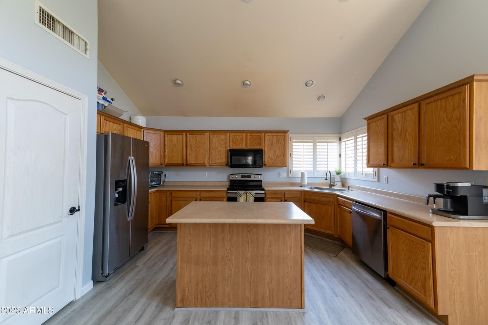 11046 E DECATUR Street, Mesa, AZ 85207 — photo 17 of 45