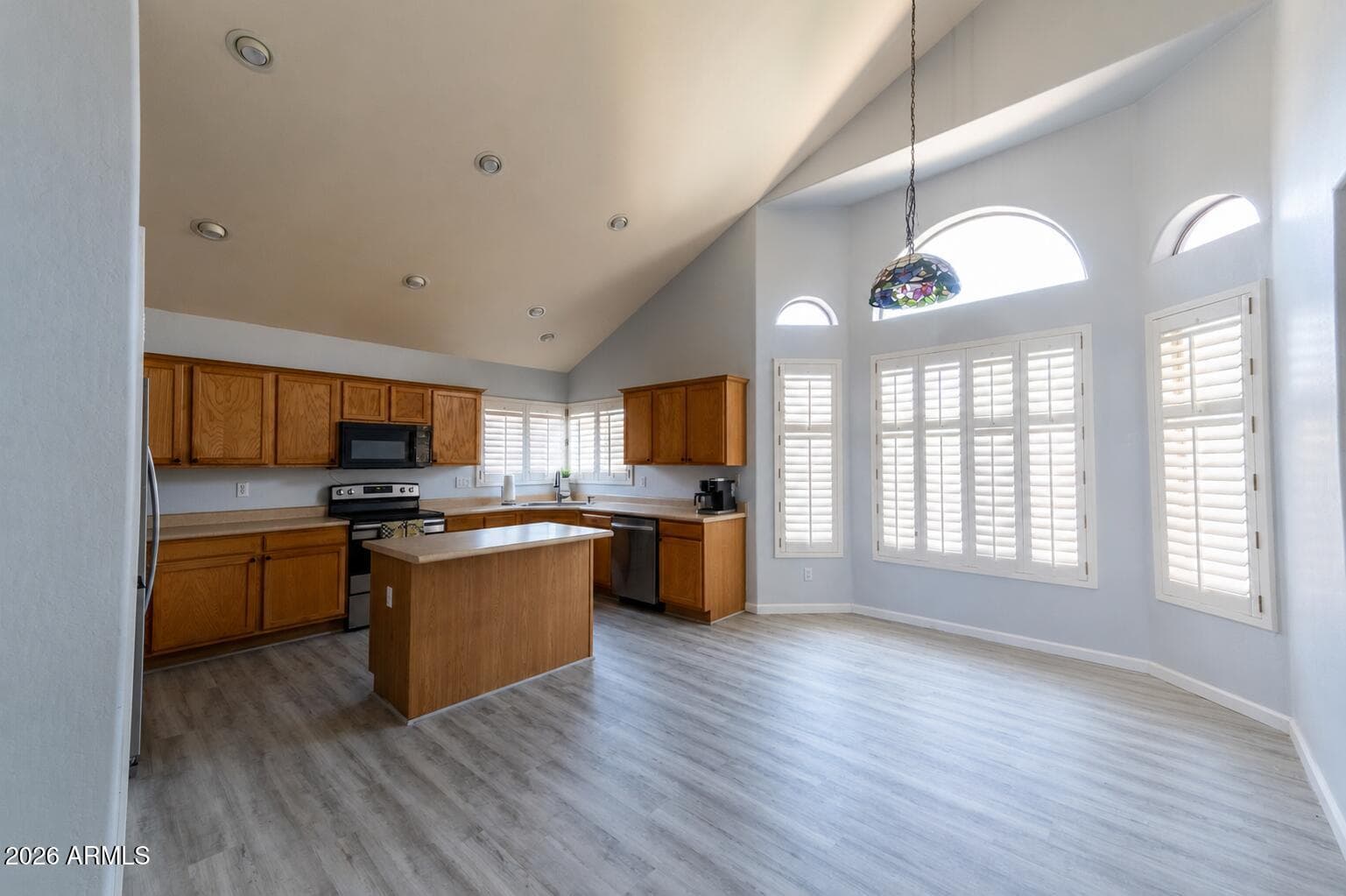 11046 E DECATUR Street, Mesa, AZ 85207 — photo 4 of 45