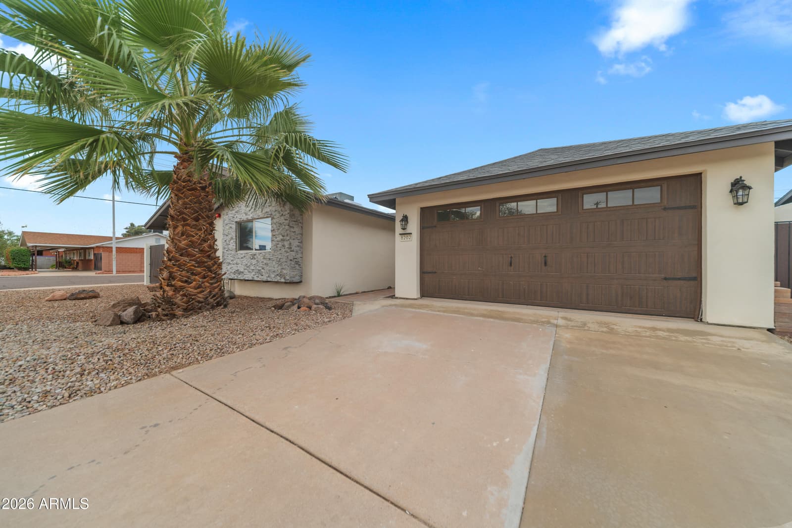 8202 E WHITTON Avenue, Scottsdale, AZ 85251 — photo 32 of 36