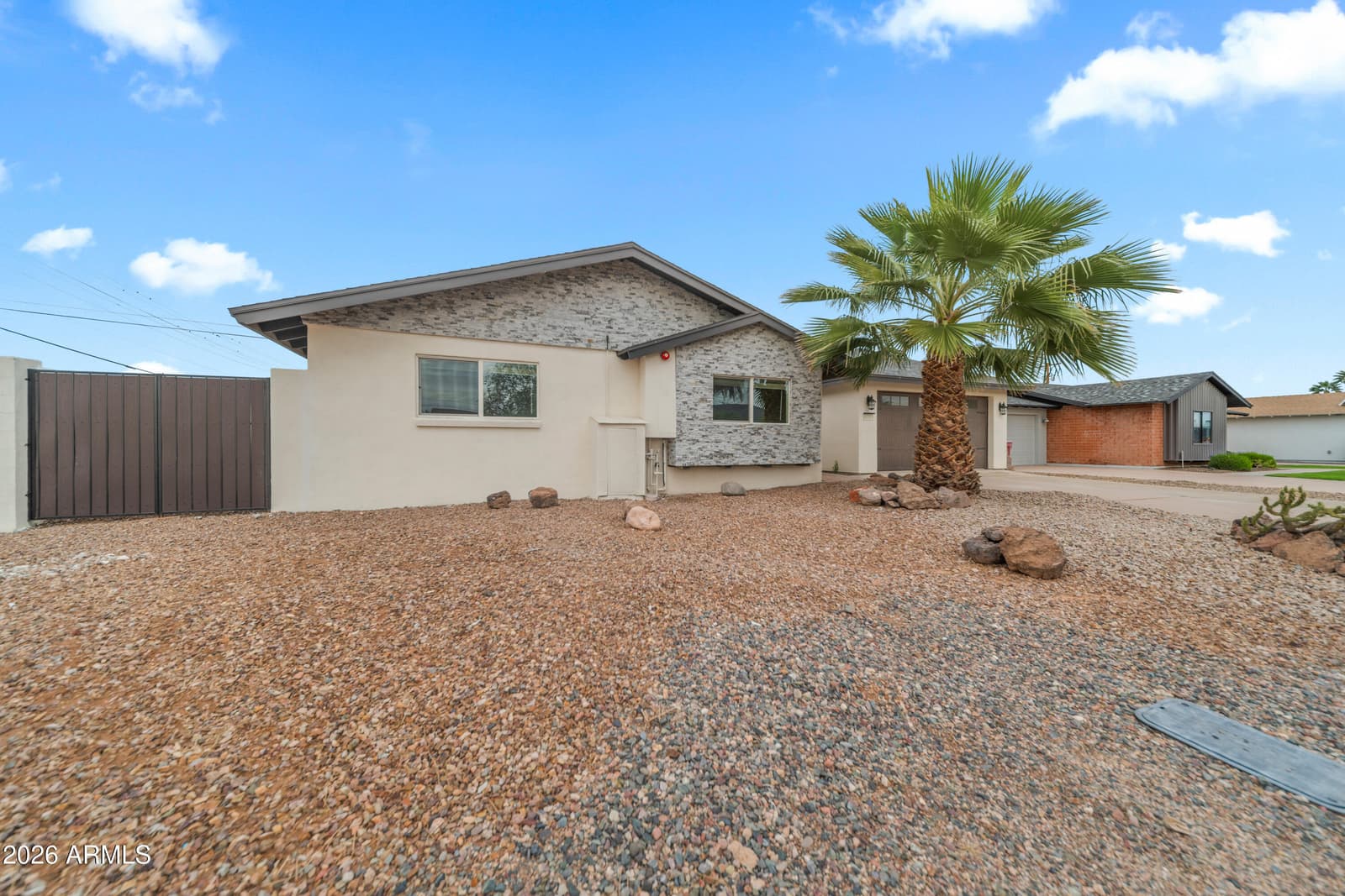8202 E WHITTON Avenue, Scottsdale, AZ 85251 — photo 33 of 36