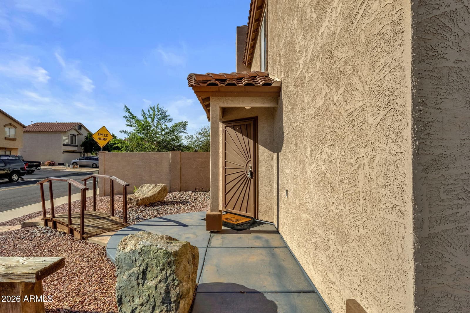 7664 W KRALL Street, Glendale, AZ 85303 — photo 2 of 34