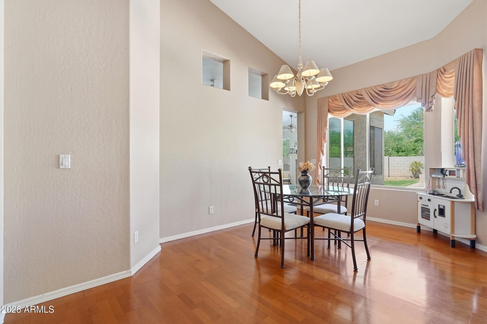 4010 E HAMBLIN Drive, Phoenix, AZ 85050 — photo 18 of 41