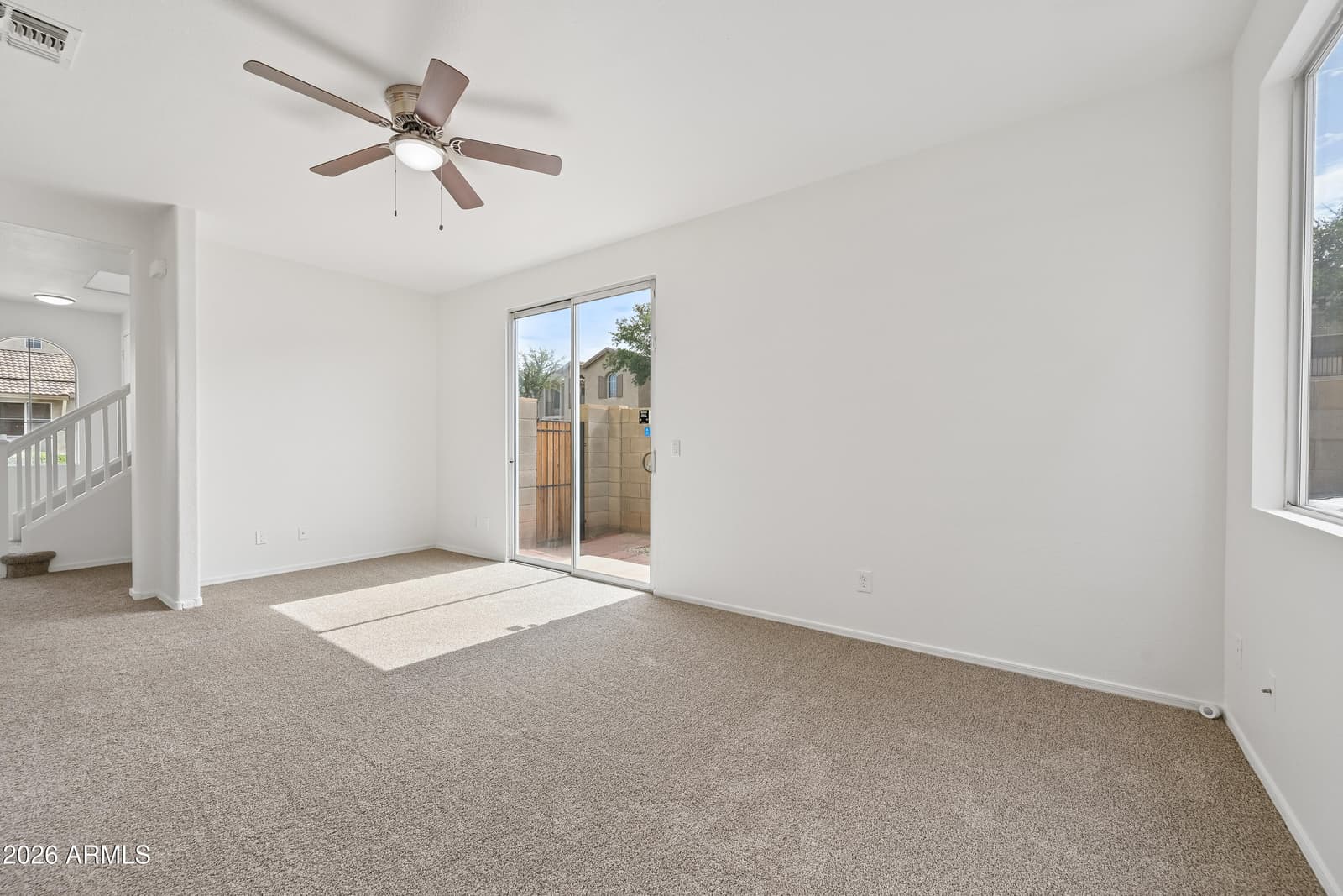1515 E BLOCH Road, Phoenix, AZ 85040 — photo 3 of 48