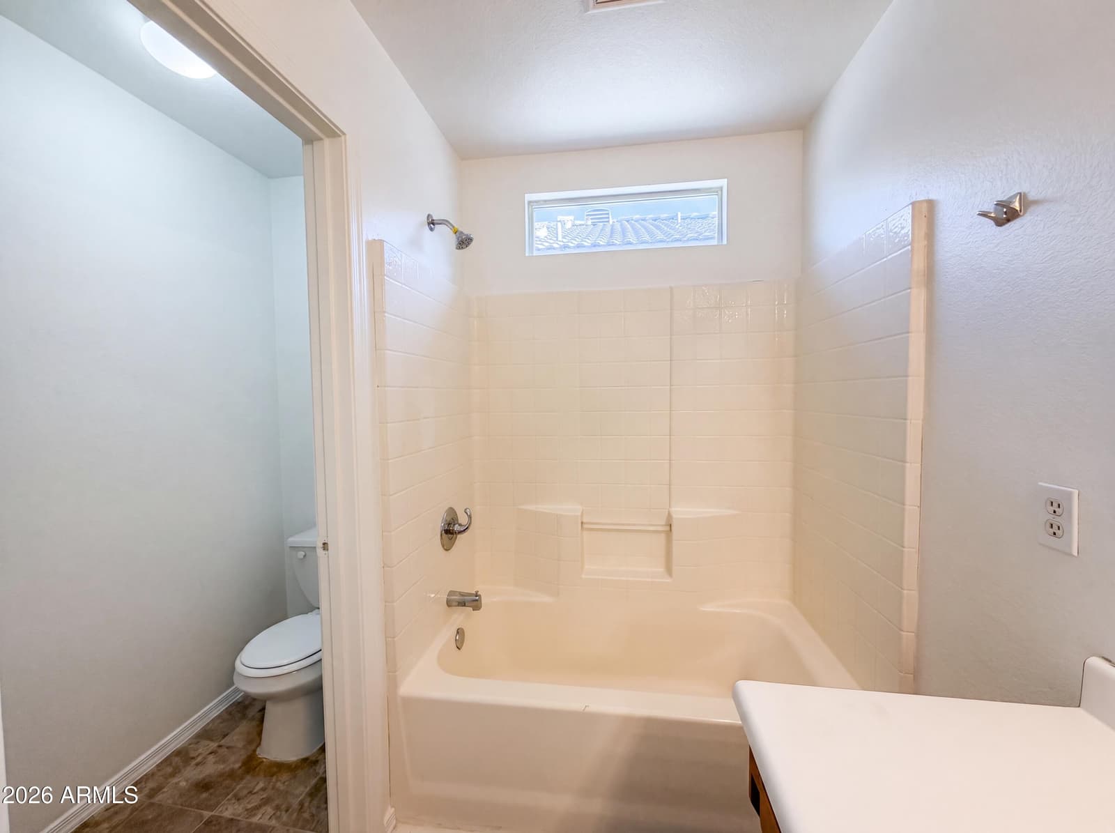 1515 E BLOCH Road, Phoenix, AZ 85040 — photo 13 of 48