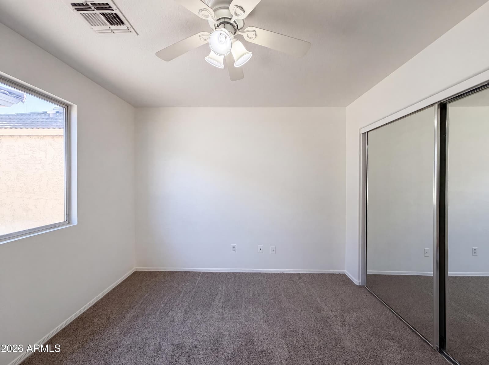 1515 E BLOCH Road, Phoenix, AZ 85040 — photo 15 of 48