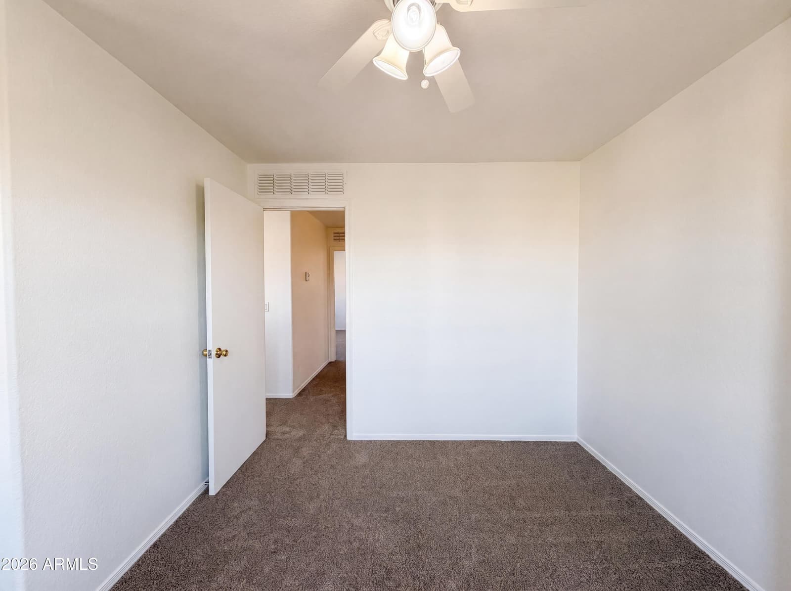 1515 E BLOCH Road, Phoenix, AZ 85040 — photo 18 of 48