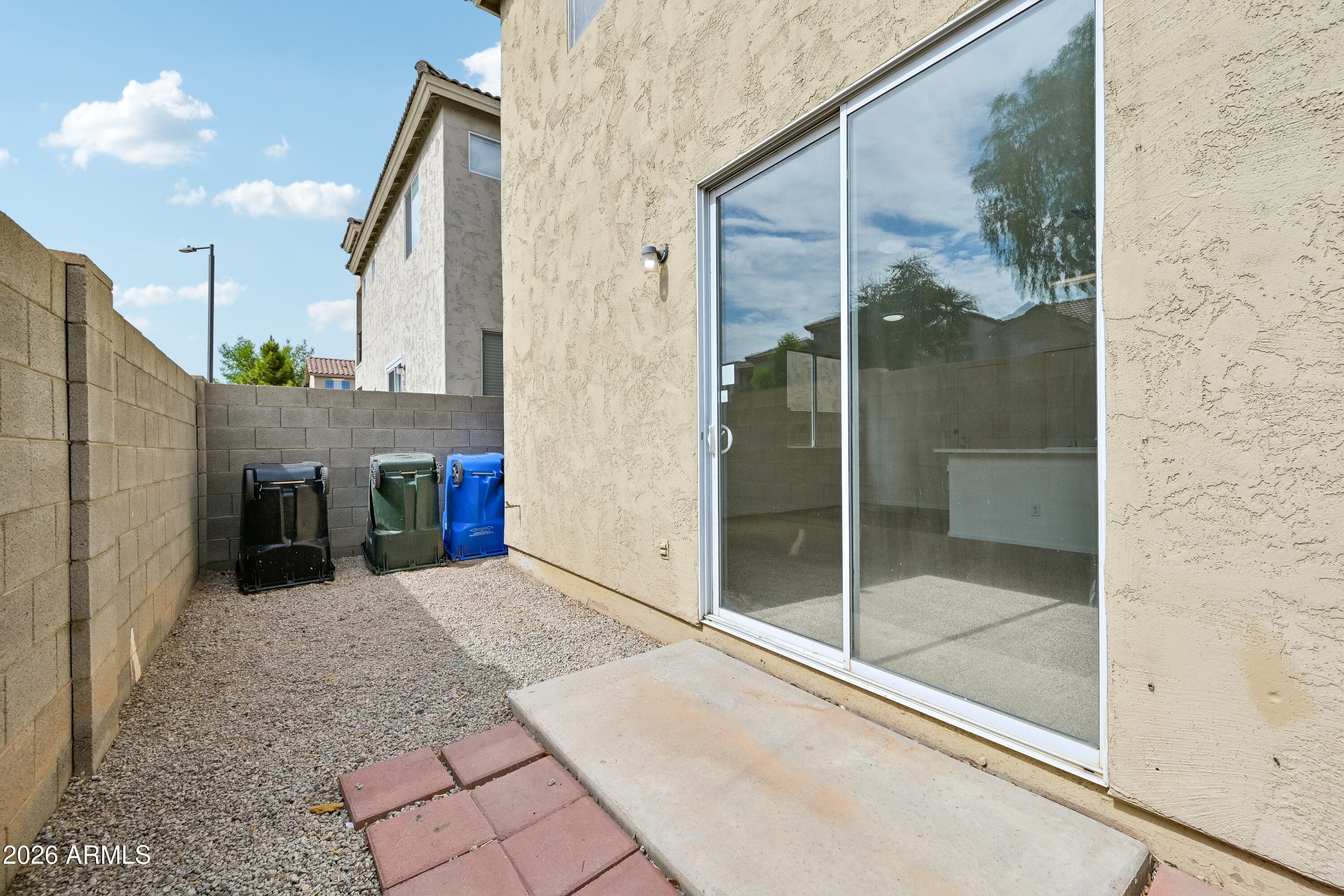 1515 E BLOCH Road, Phoenix, AZ 85040 — photo 37 of 48
