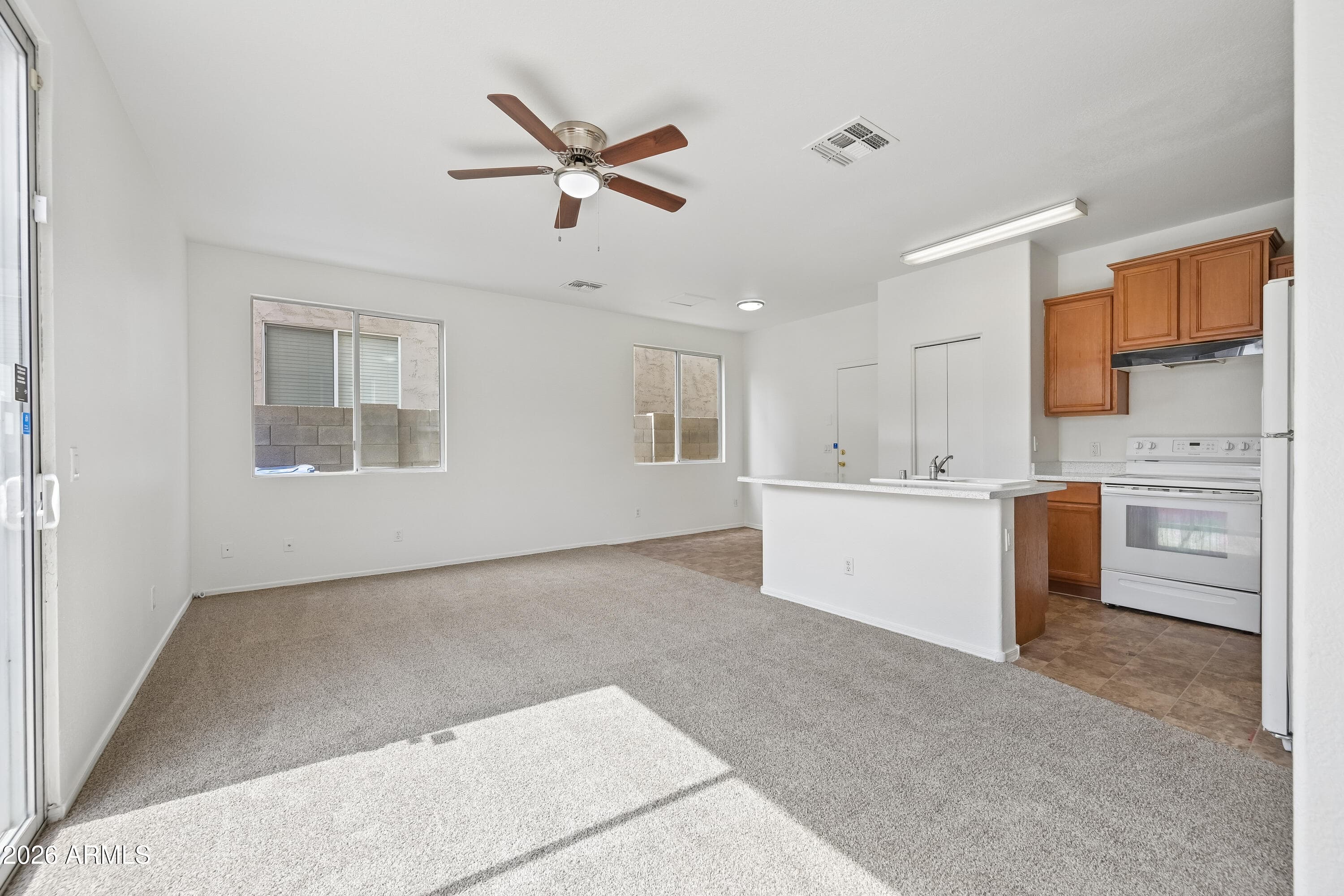 1515 E BLOCH Road, Phoenix, AZ 85040 — photo 47 of 48