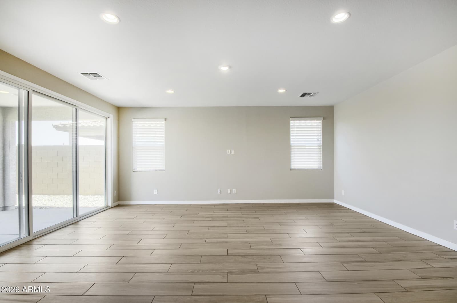 25456 N 176TH Avenue, Surprise, AZ 85387 — photo 7 of 20