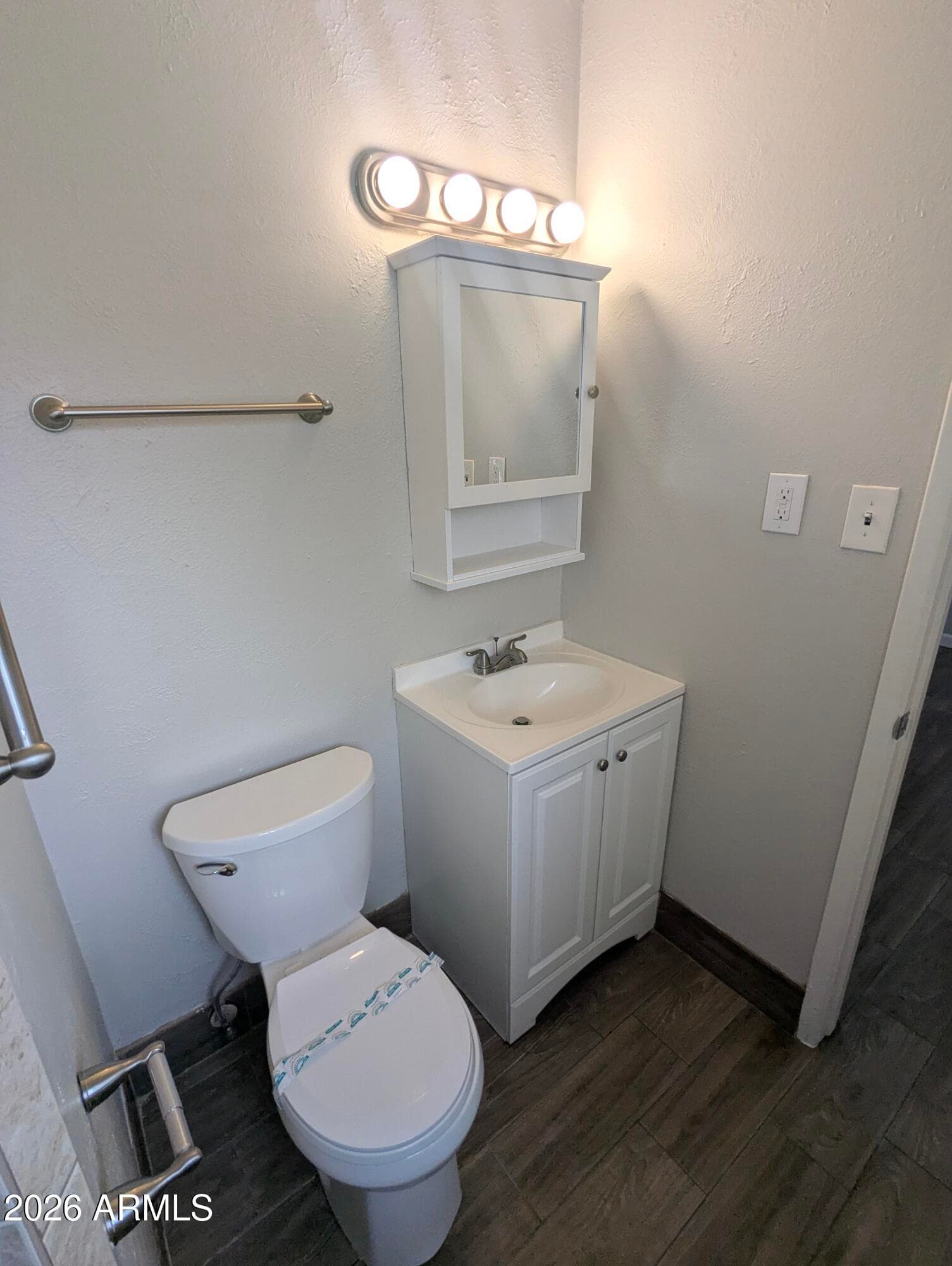 8127 E MITCHELL Drive, Scottsdale, AZ 85251 — photo 12 of 22