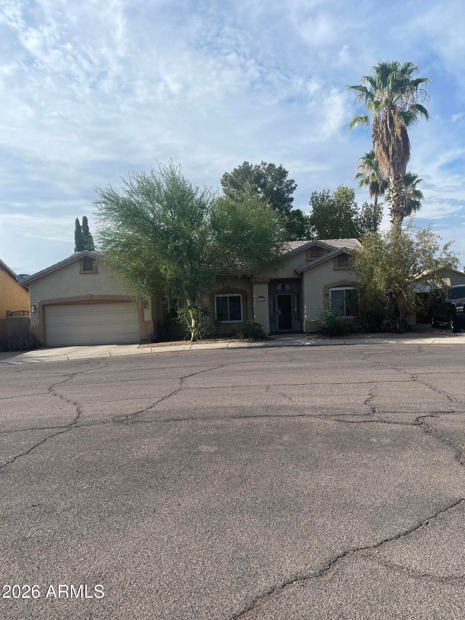 3008 E JEANETTE Court, Phoenix, AZ 85050 — photo 1 of 2