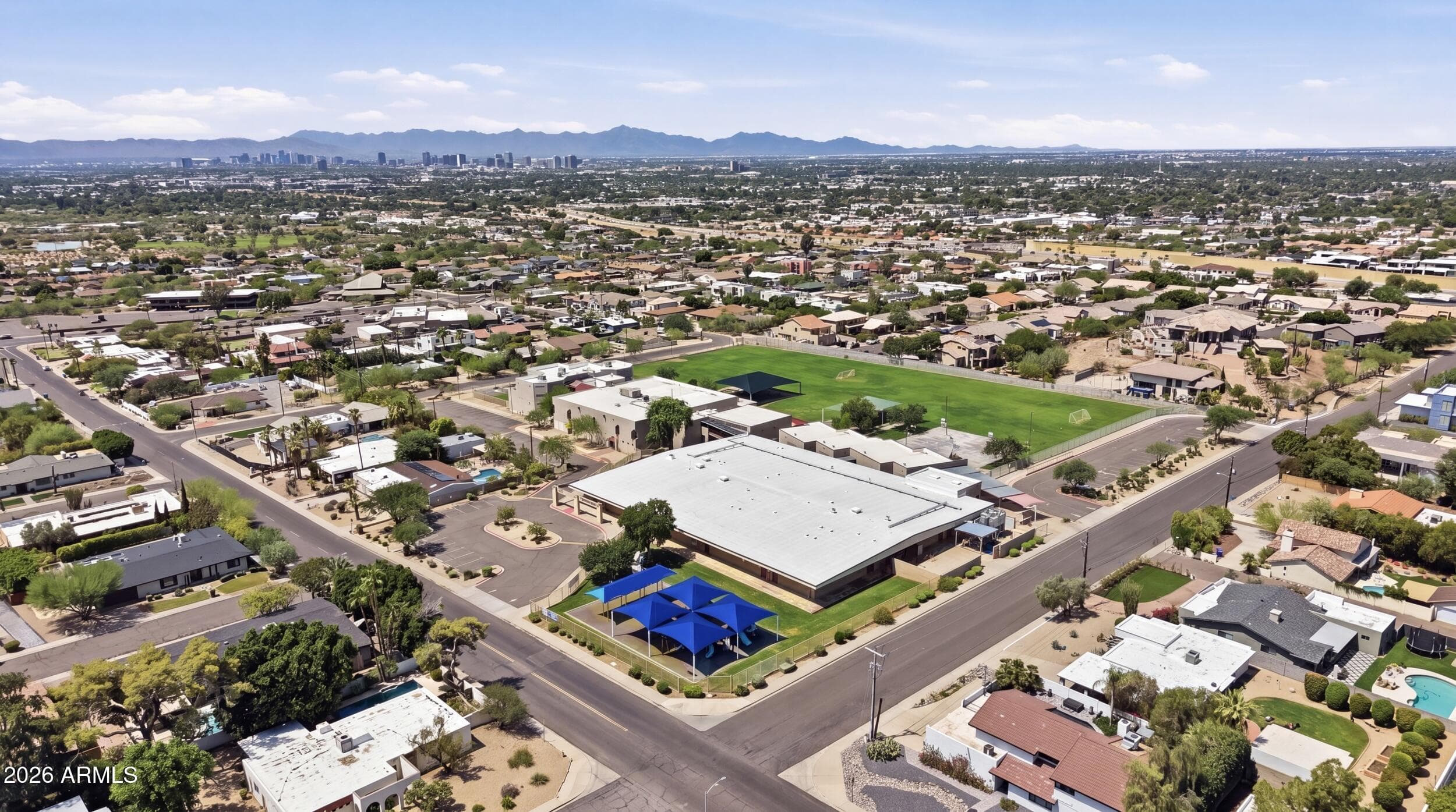 2206 E NICOLET Avenue, Phoenix, AZ 85020 — photo 39 of 41
