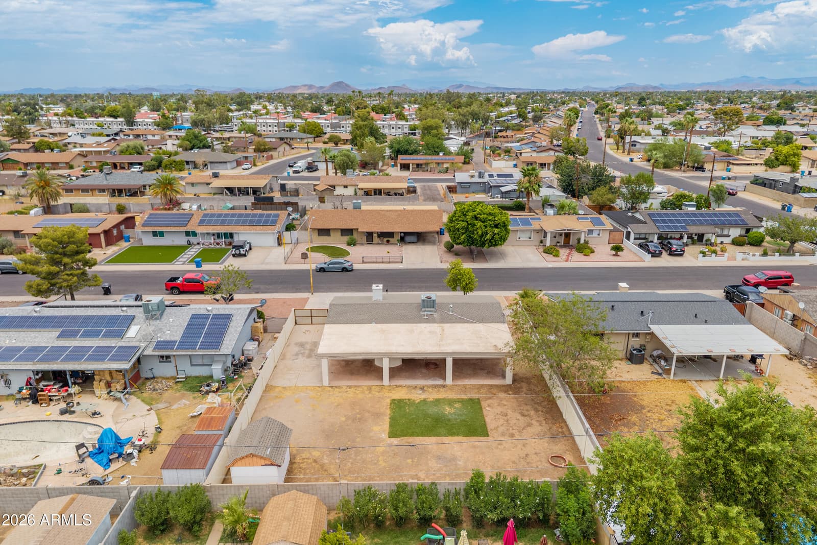 3313 W PERSHING Avenue, Phoenix, AZ 85029 — photo 7 of 46