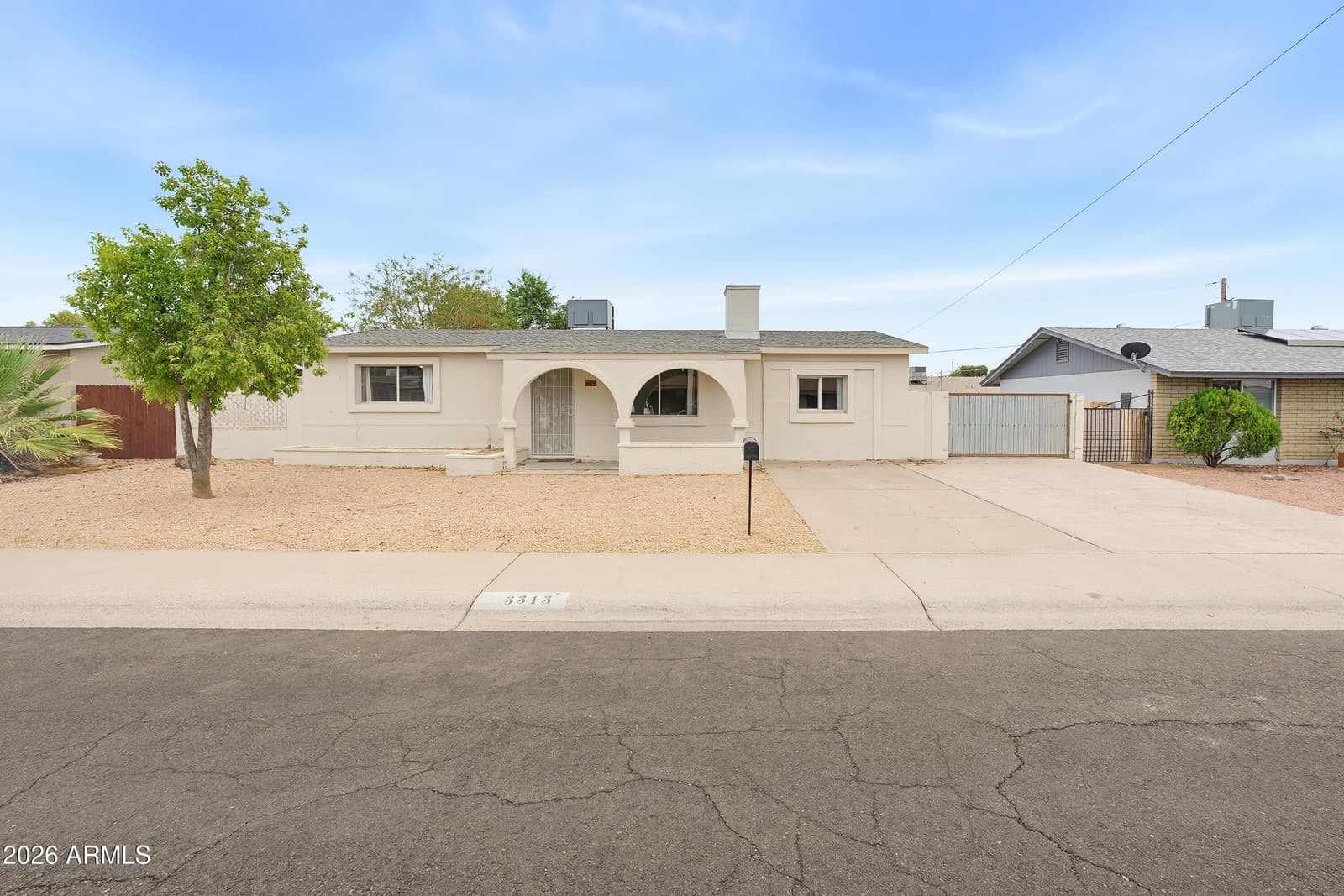 3313 W PERSHING Avenue, Phoenix, AZ 85029 — photo 10 of 46