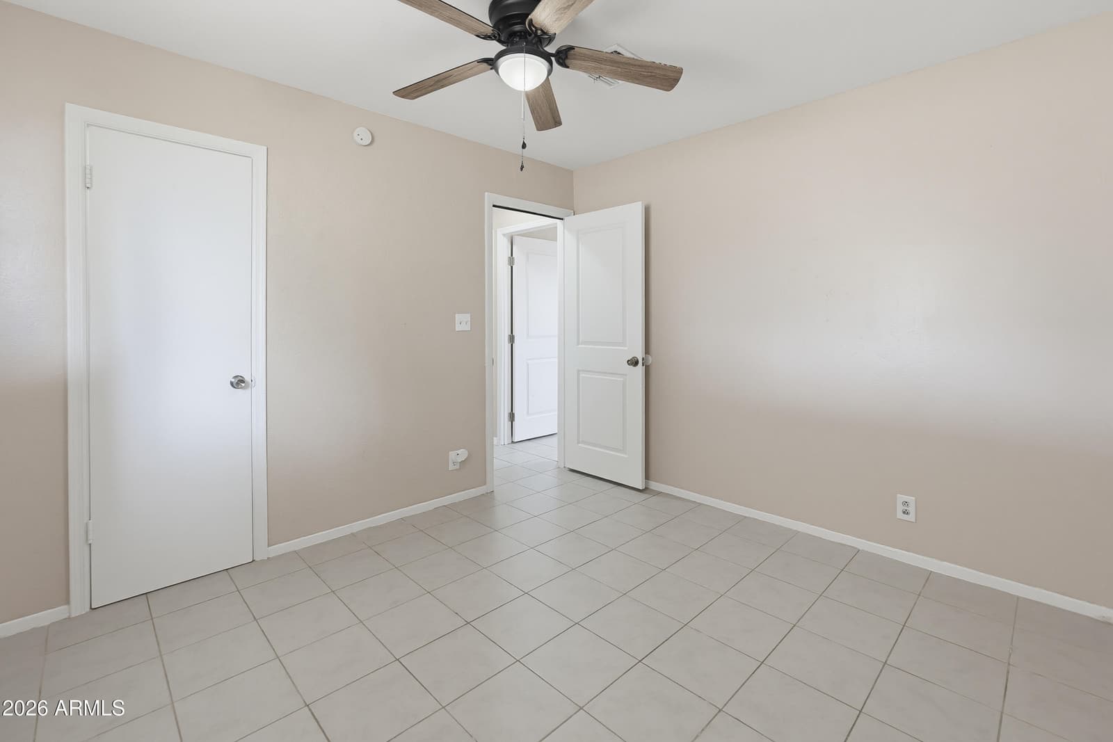 3313 W PERSHING Avenue, Phoenix, AZ 85029 — photo 27 of 46
