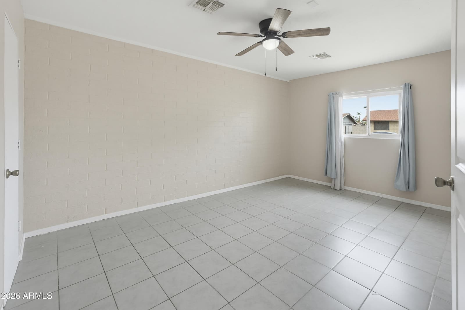 3313 W PERSHING Avenue, Phoenix, AZ 85029 — photo 32 of 46