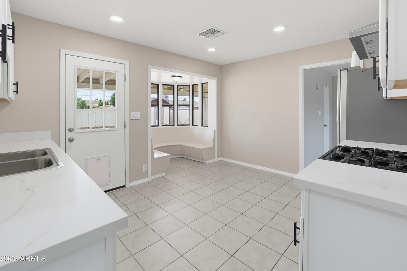 3313 W PERSHING Avenue, Phoenix, AZ 85029 — photo 19 of 46