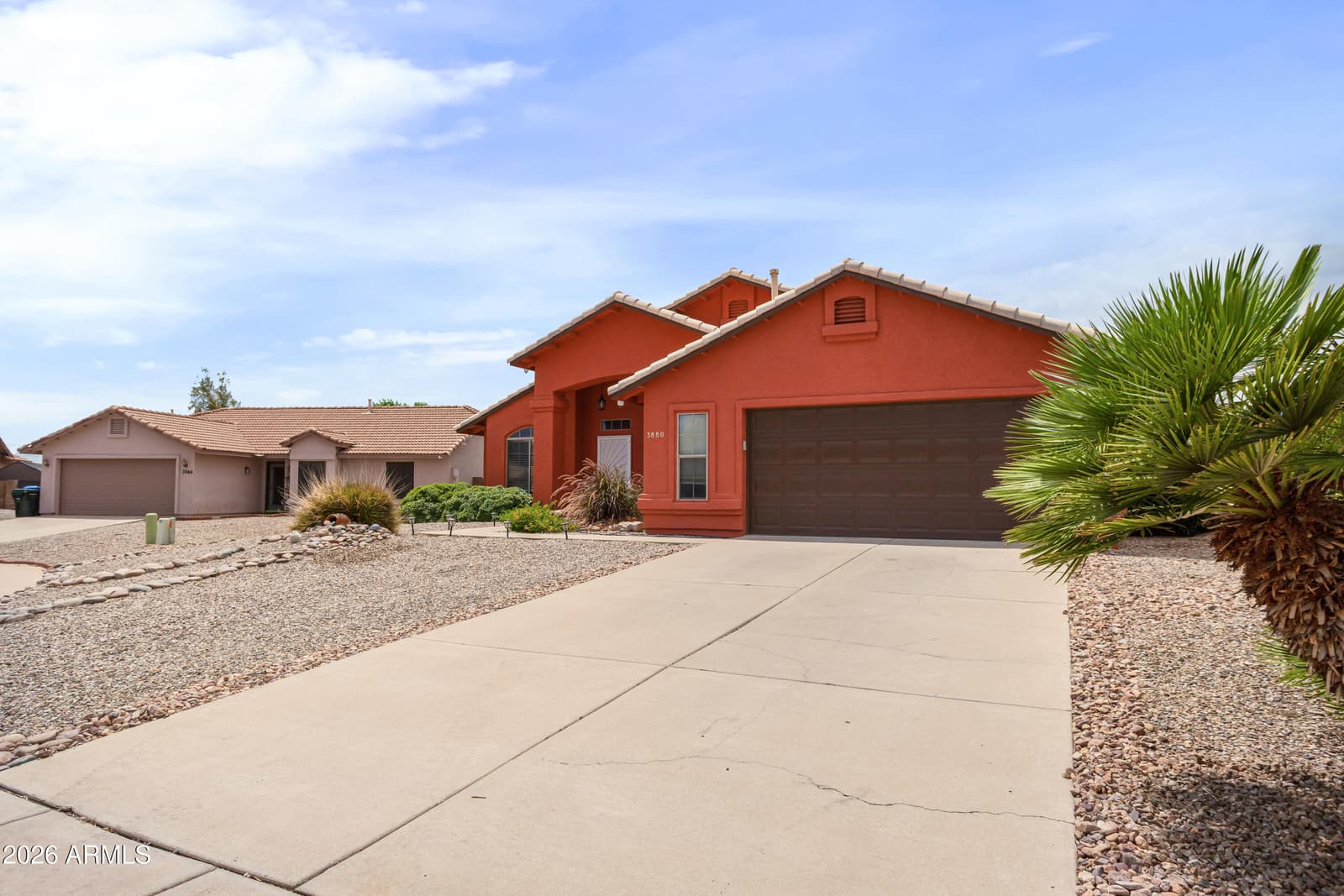 3880 VIA DE LA REINA, Sierra Vista, AZ 85650 — photo 3 of 38